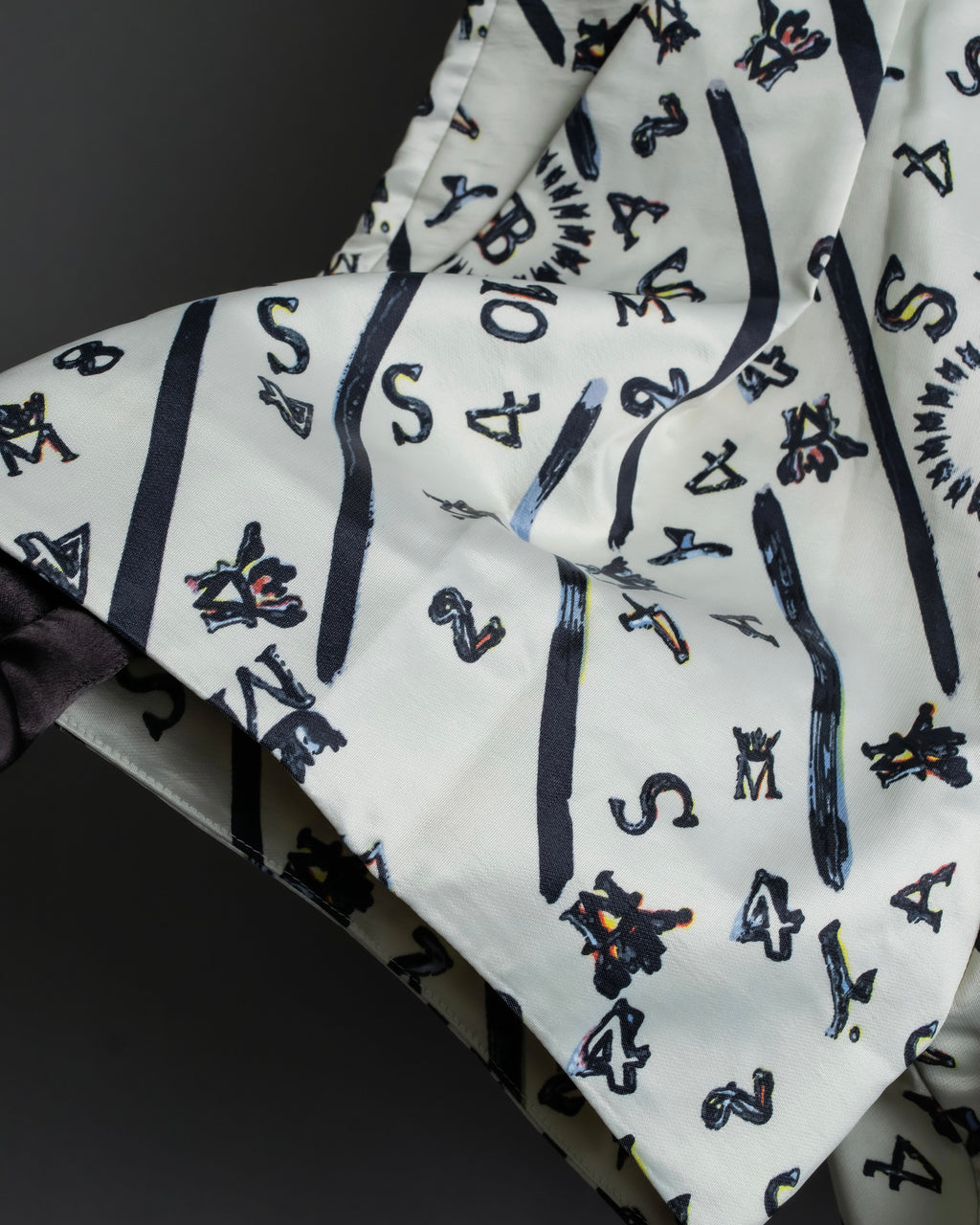 “BALENCIAGA” Number pattern designed shorts