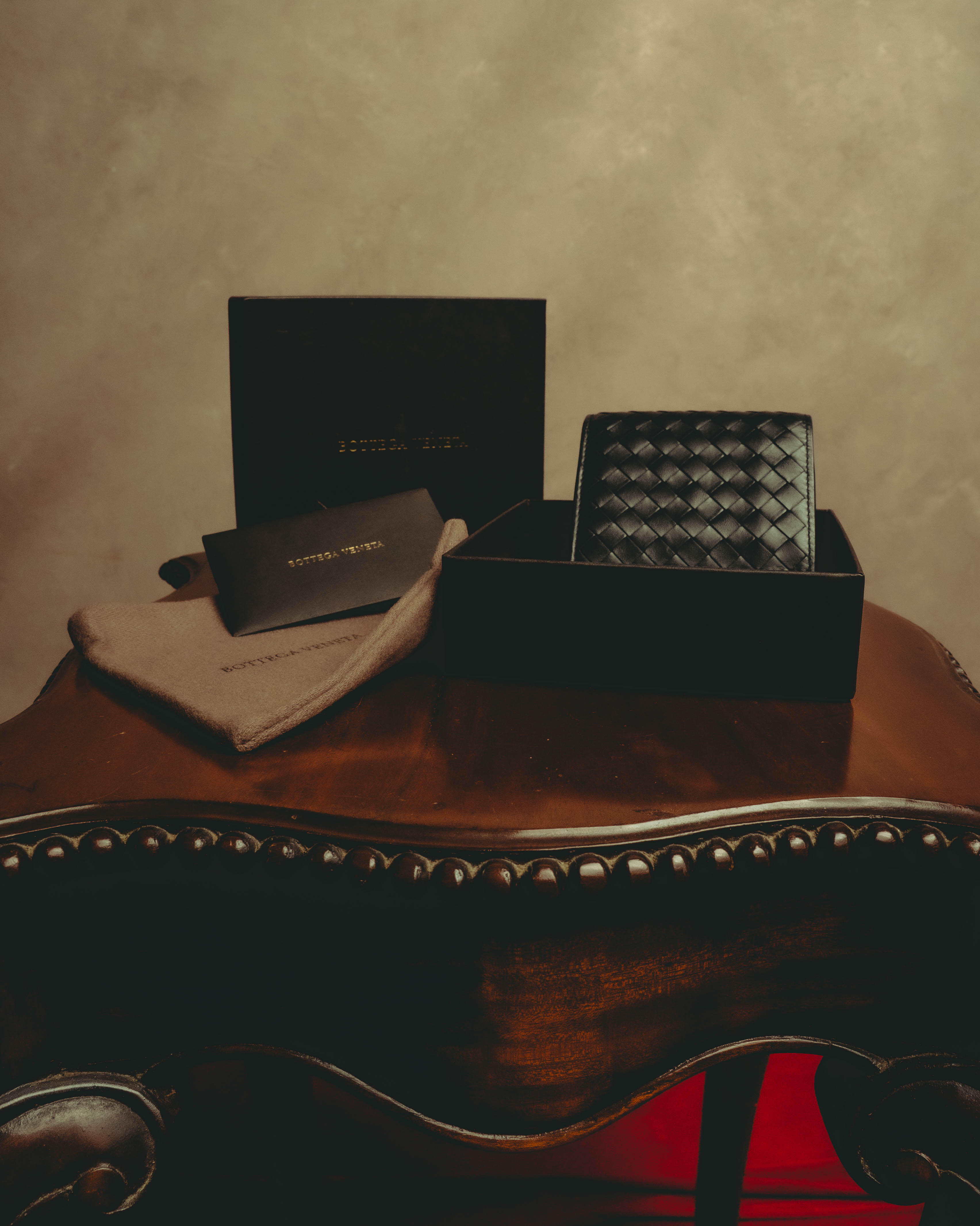 “BOTTEGA VENETA” 2010’s Intrecciato leather compact bi-fold wallet