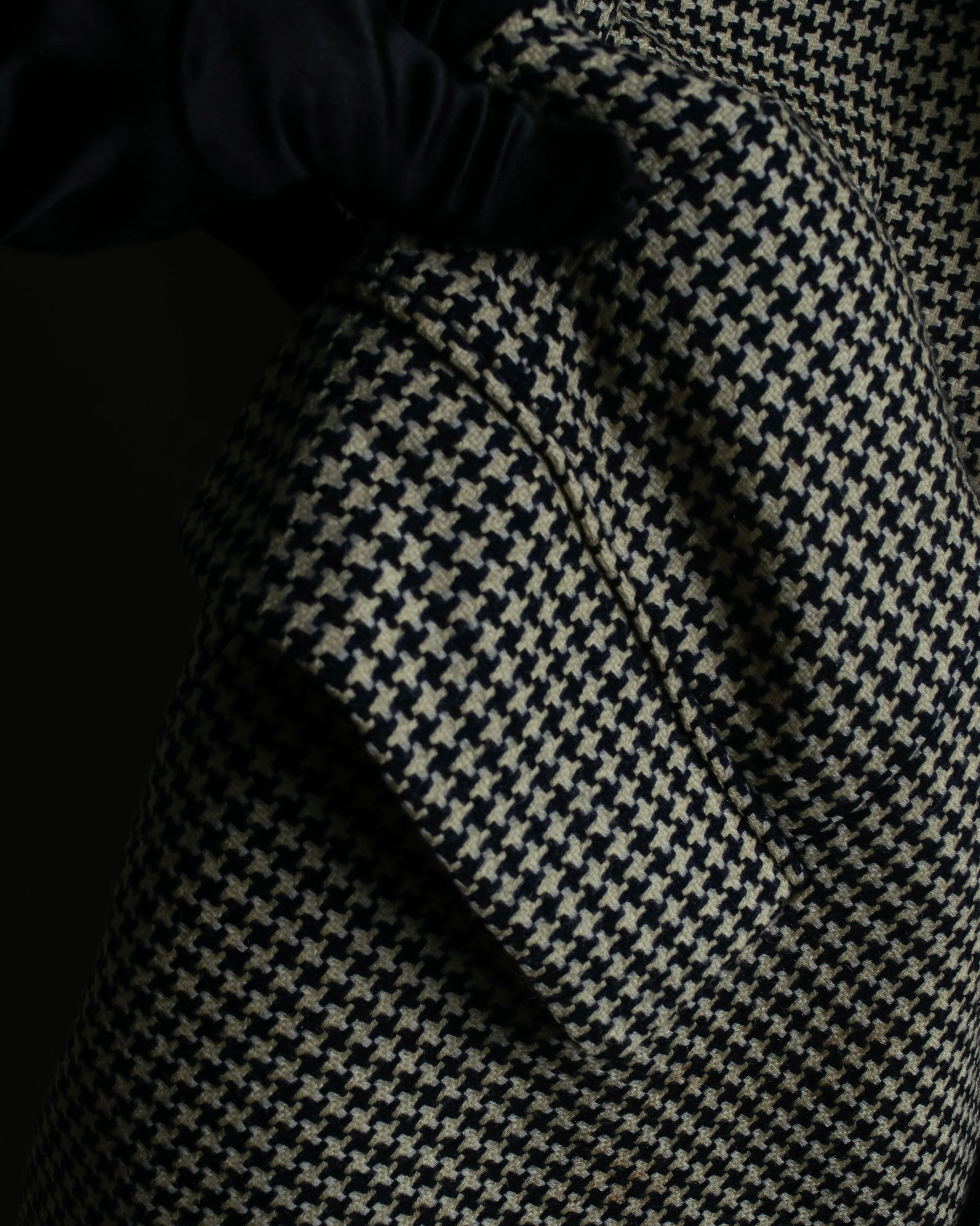 "HUGO BOSS" Houndstooth structured shoulder line tailored jacket