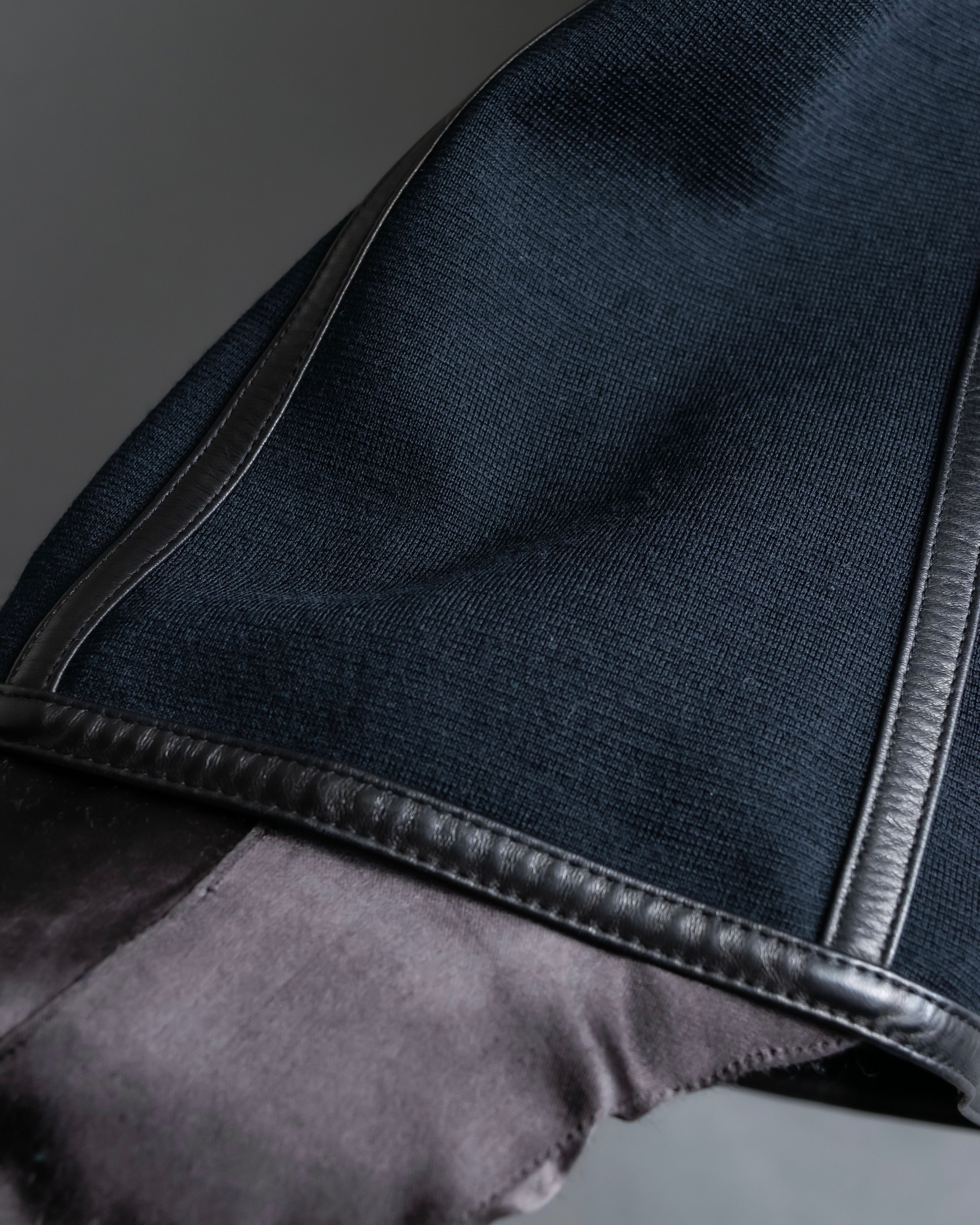 "GUCCI" Leather piping design box sleeve T-shirt