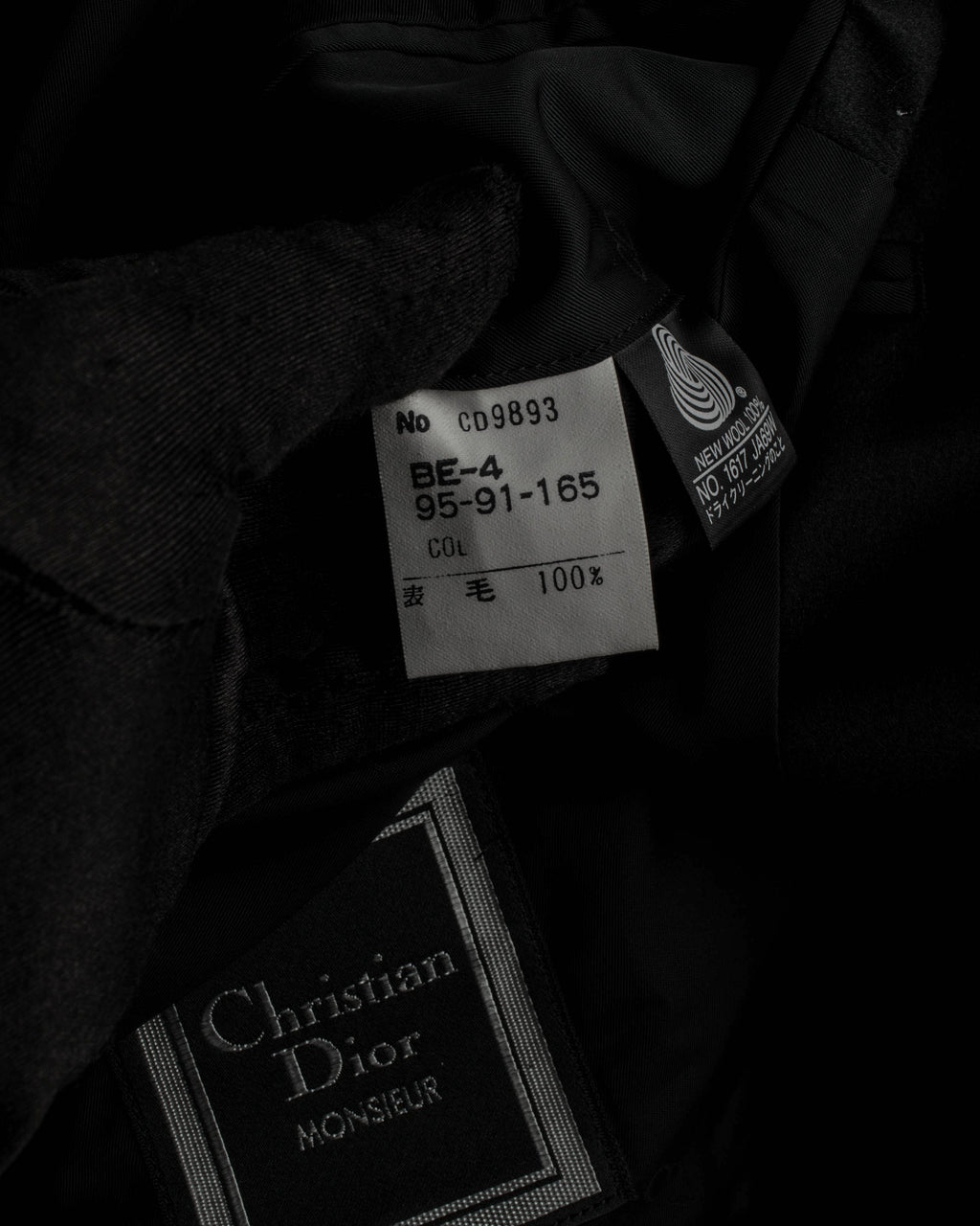 "CHRISTIAN DIOR MONSIEUR" Classical tailored Zegna base satin tuxedo set up