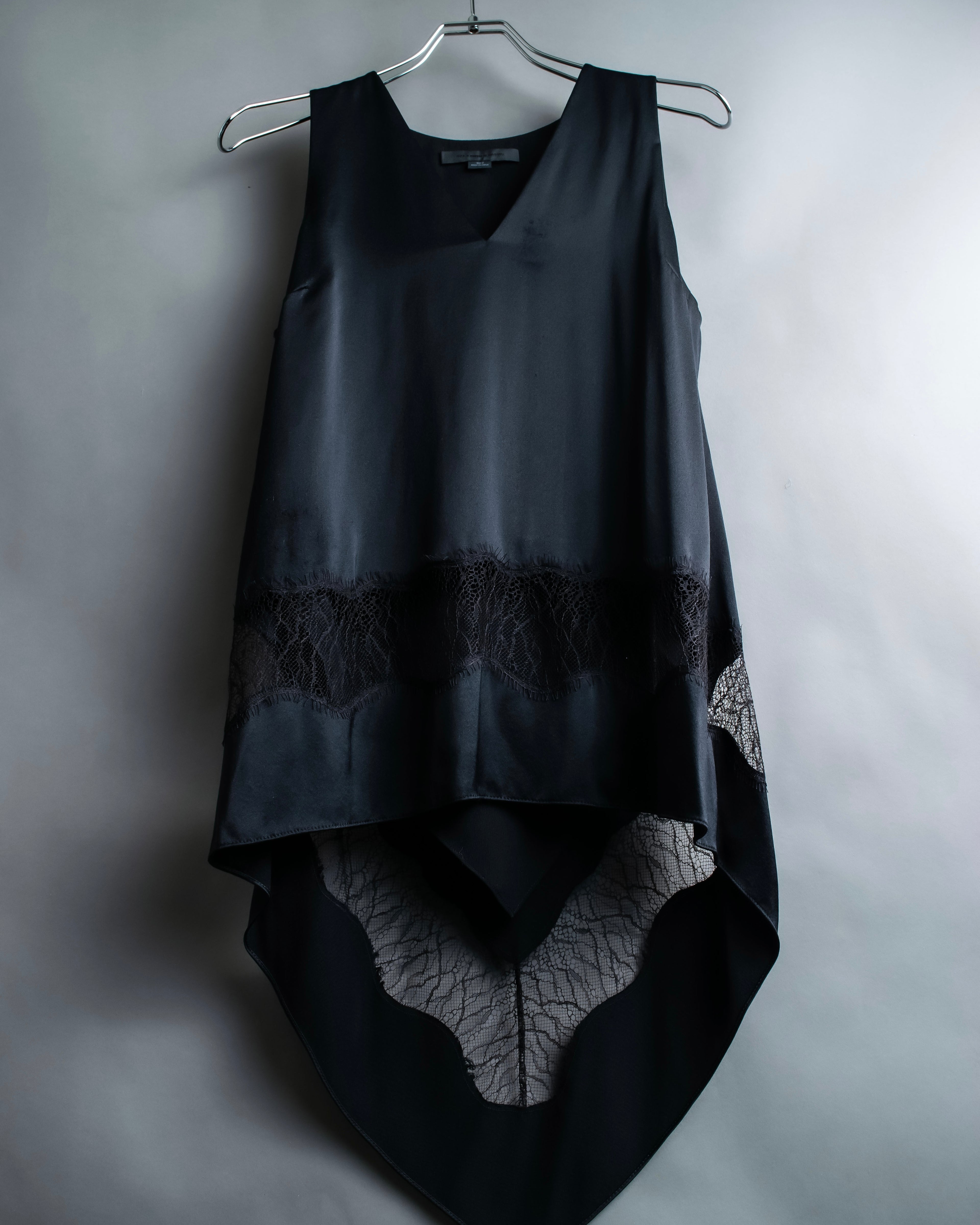 "ALEXANDER WANG" Embroidered design sleeveless top