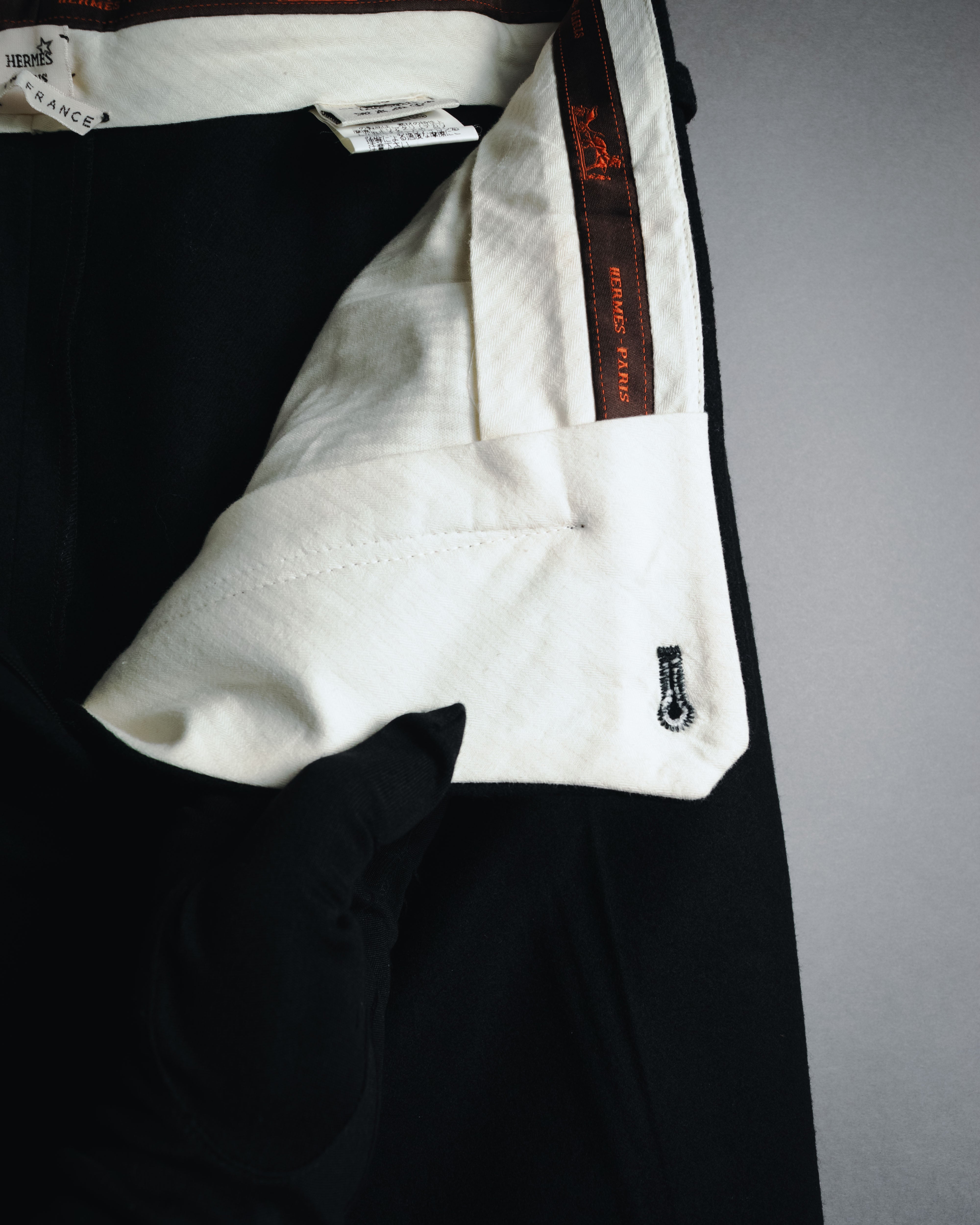 ▲未使用タグ付き エルメス コットンスラックス 40 ホワイト HERMES (エルメス) - ストレート スラックス - ブラック - 40