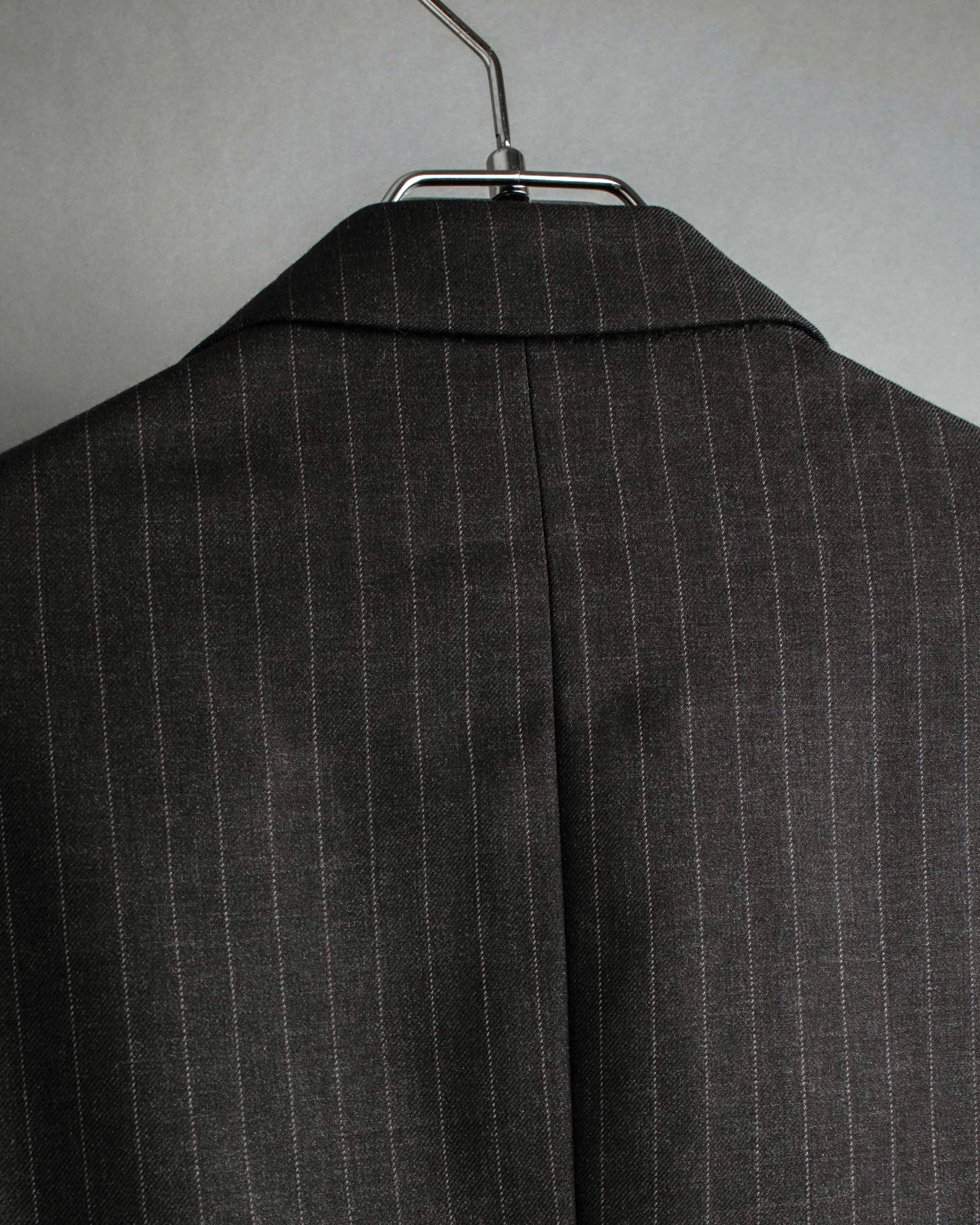 "ARMANI COLLEZIONI" Classic Italian tailoring stripe pattern set up