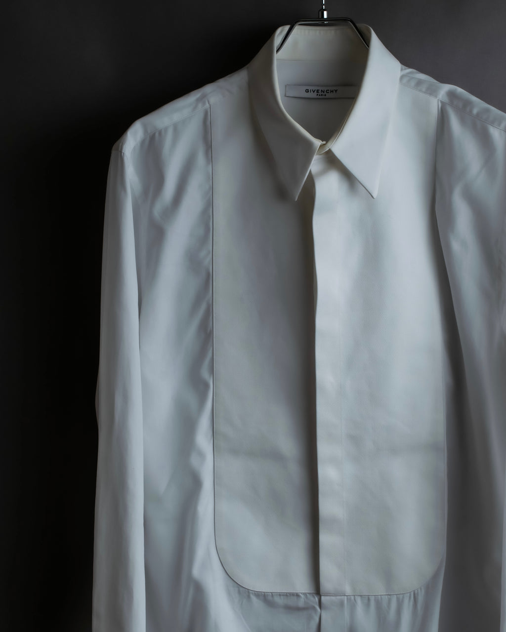"GIVENCHY" Bosom panel design white shirt