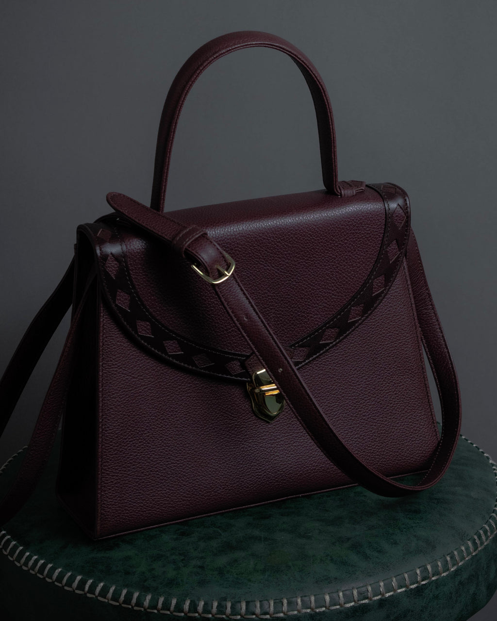 "YVES SAINT LAURENT" Diamond trim design 2way leather handle bag