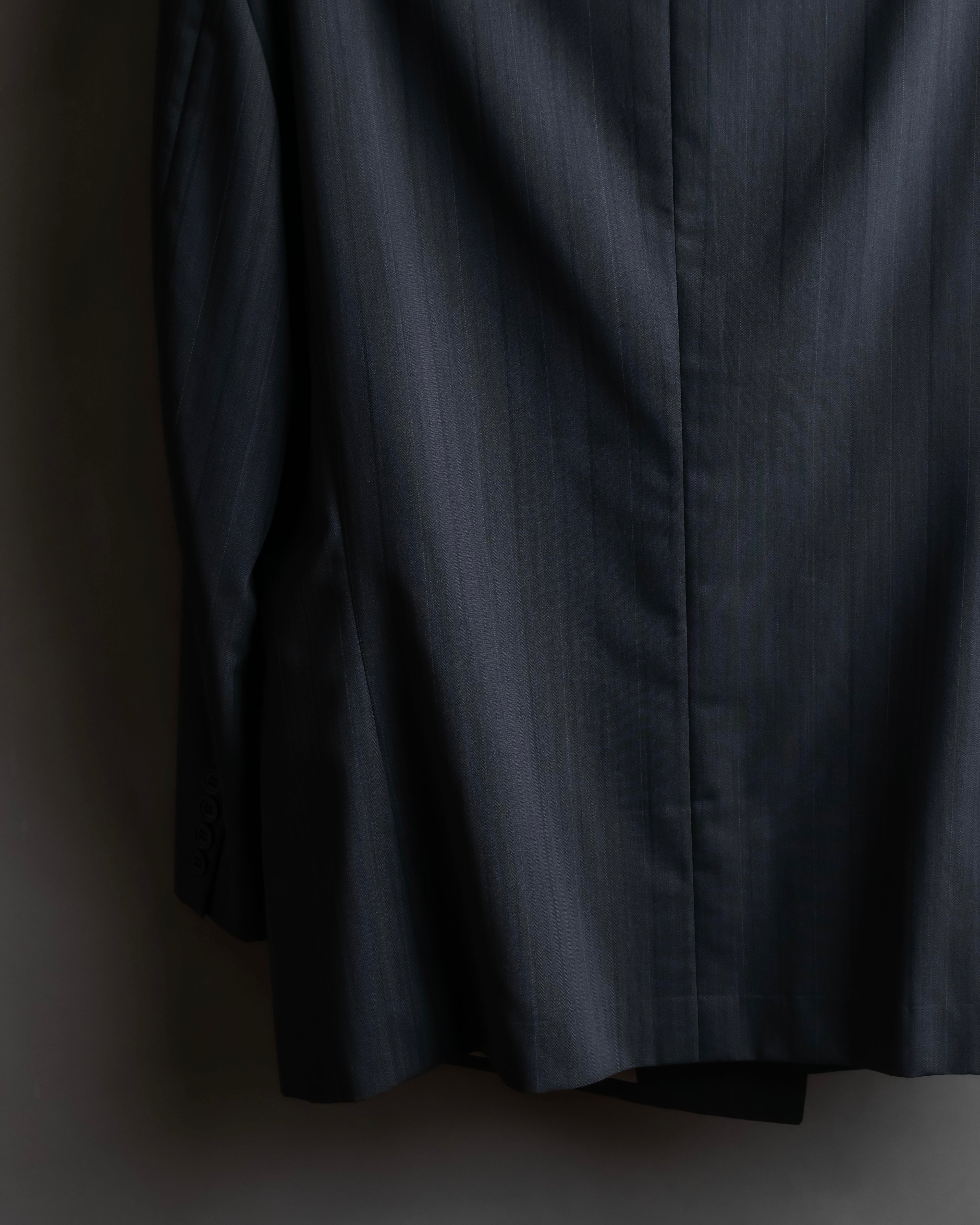 "CHRISTIAN DIOR MONSIEUR" Shadow stripe pattern classical formal detail set up