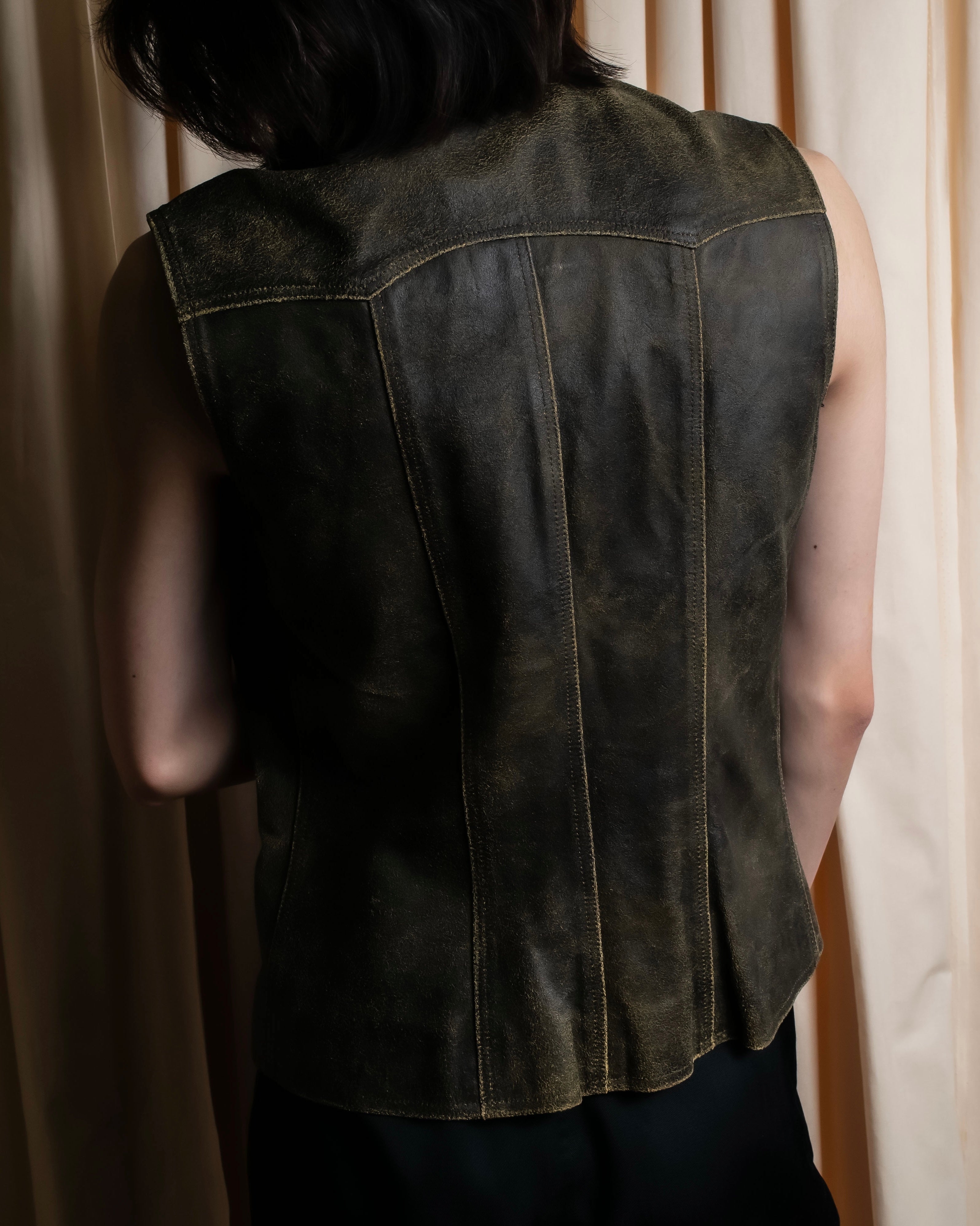 "CHANEL" 2000AW Karl Lagerfeld period calf leather vest