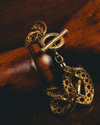 -SPECIAL- “Christian Dior” 70’s-90’s Sculptural openwork gold tone chain bracelet