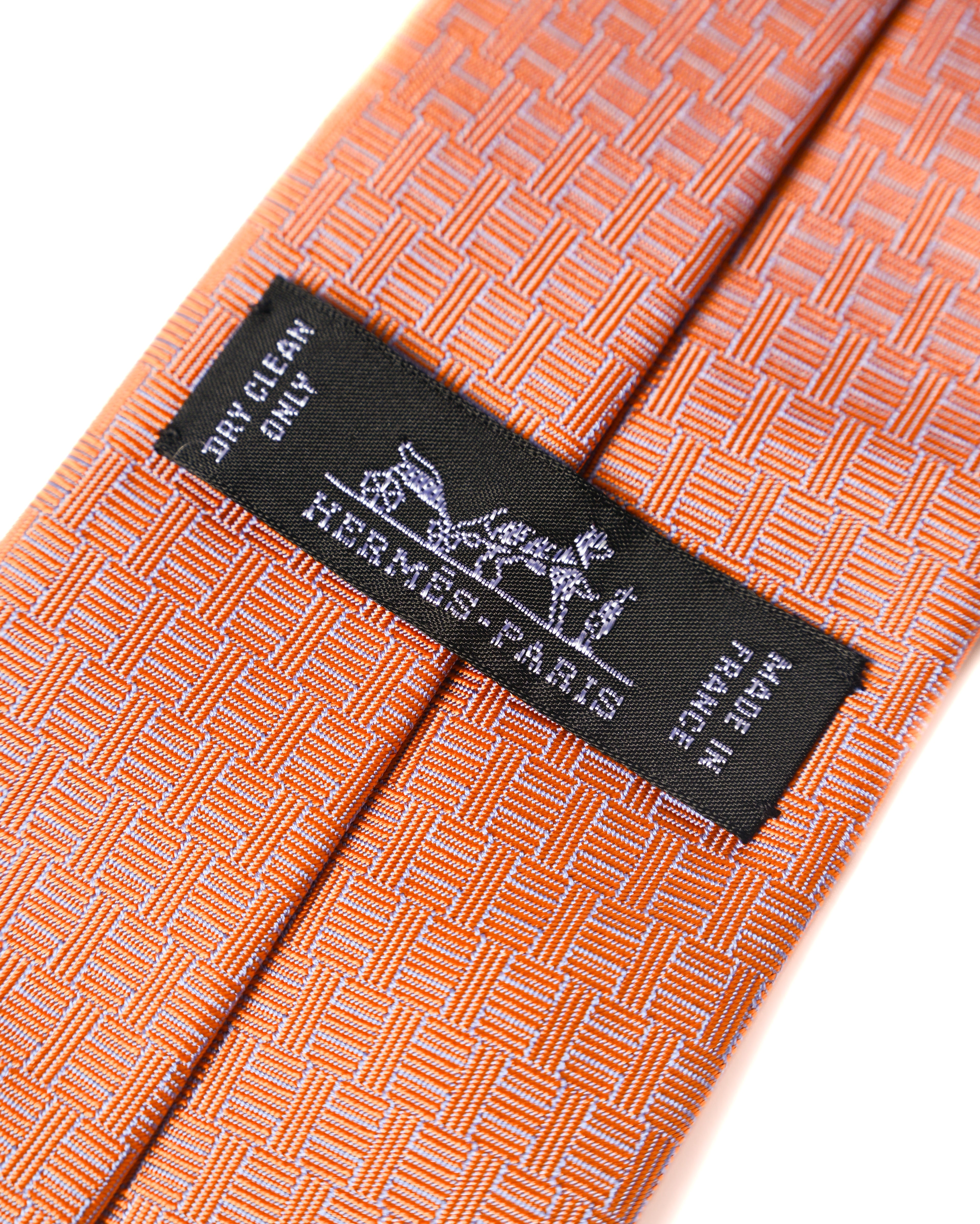 HERMES/ Heart Lock Motif H Patterned Silk Tie Orange