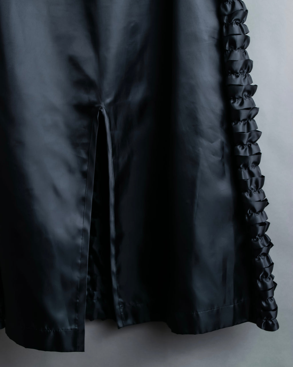 “tricot COMME des Garçons AD1999" Ribbon designed long skirt