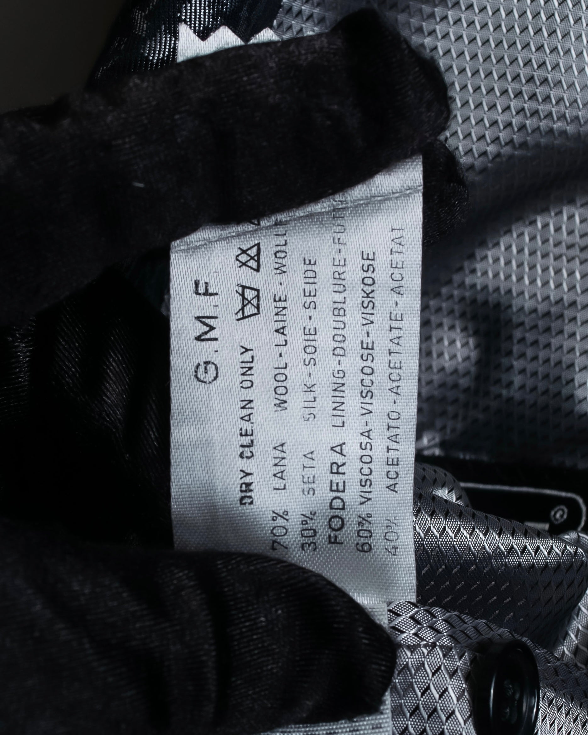 Vintage lapel design tailored jacket