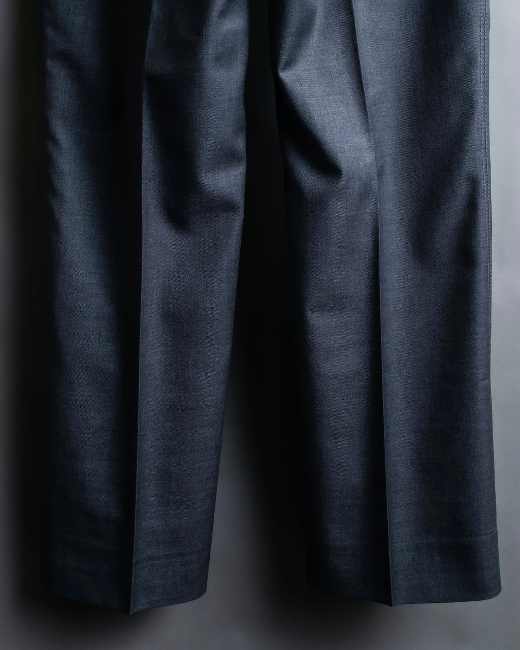 "CHANEL" 100% wool wide tapered slacks