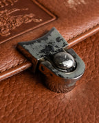 "BURBERRYS" Horizontal design camel grained leather bag