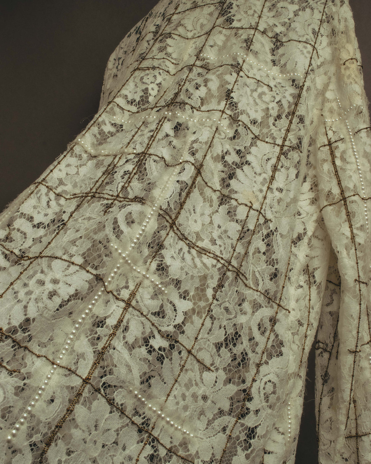 -SPECIAL- "CHANEL" 10's-20's Embellished floral lace and pearl check oversized shirt