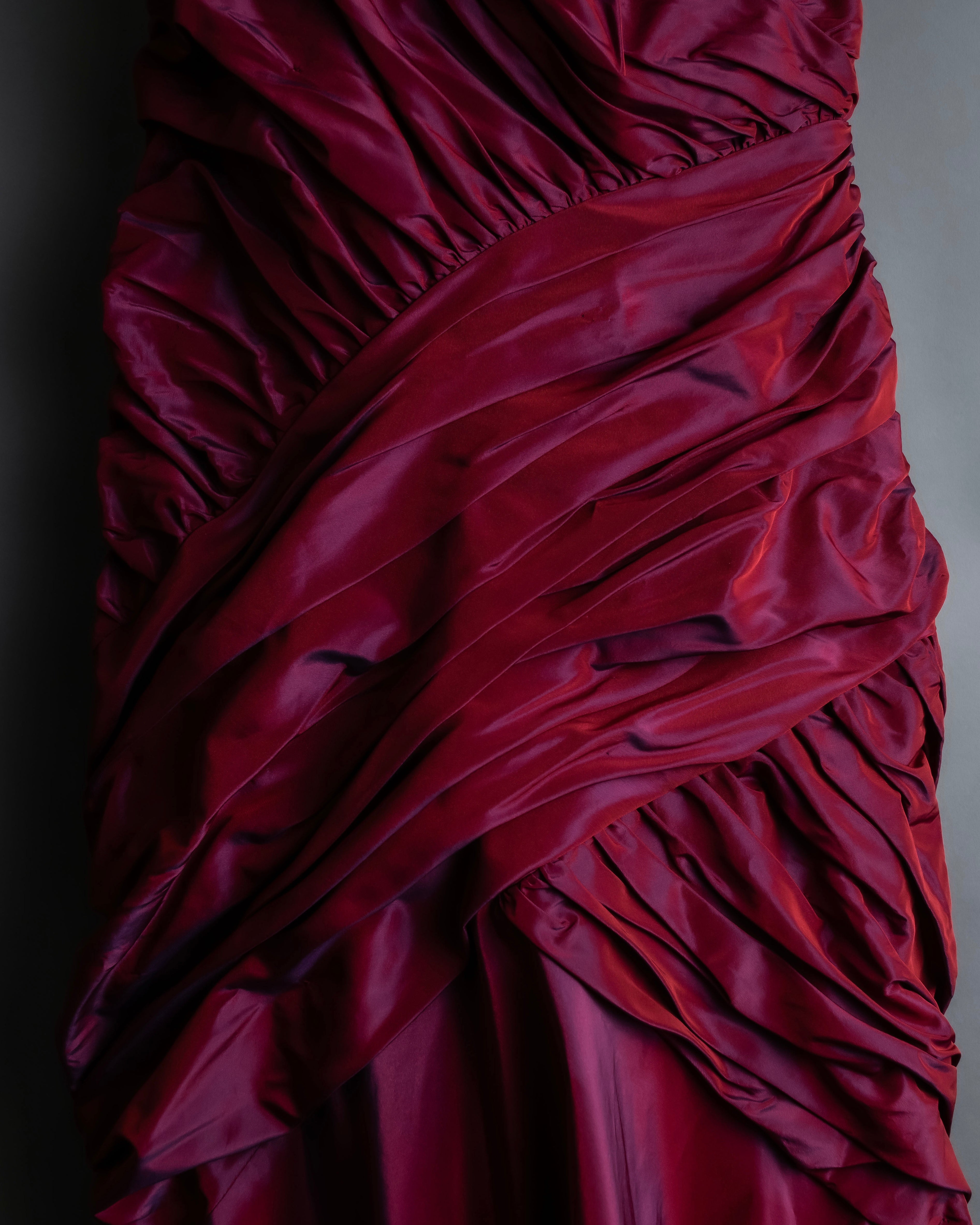 "TADASHI SHOJI" Beautiful color design dress