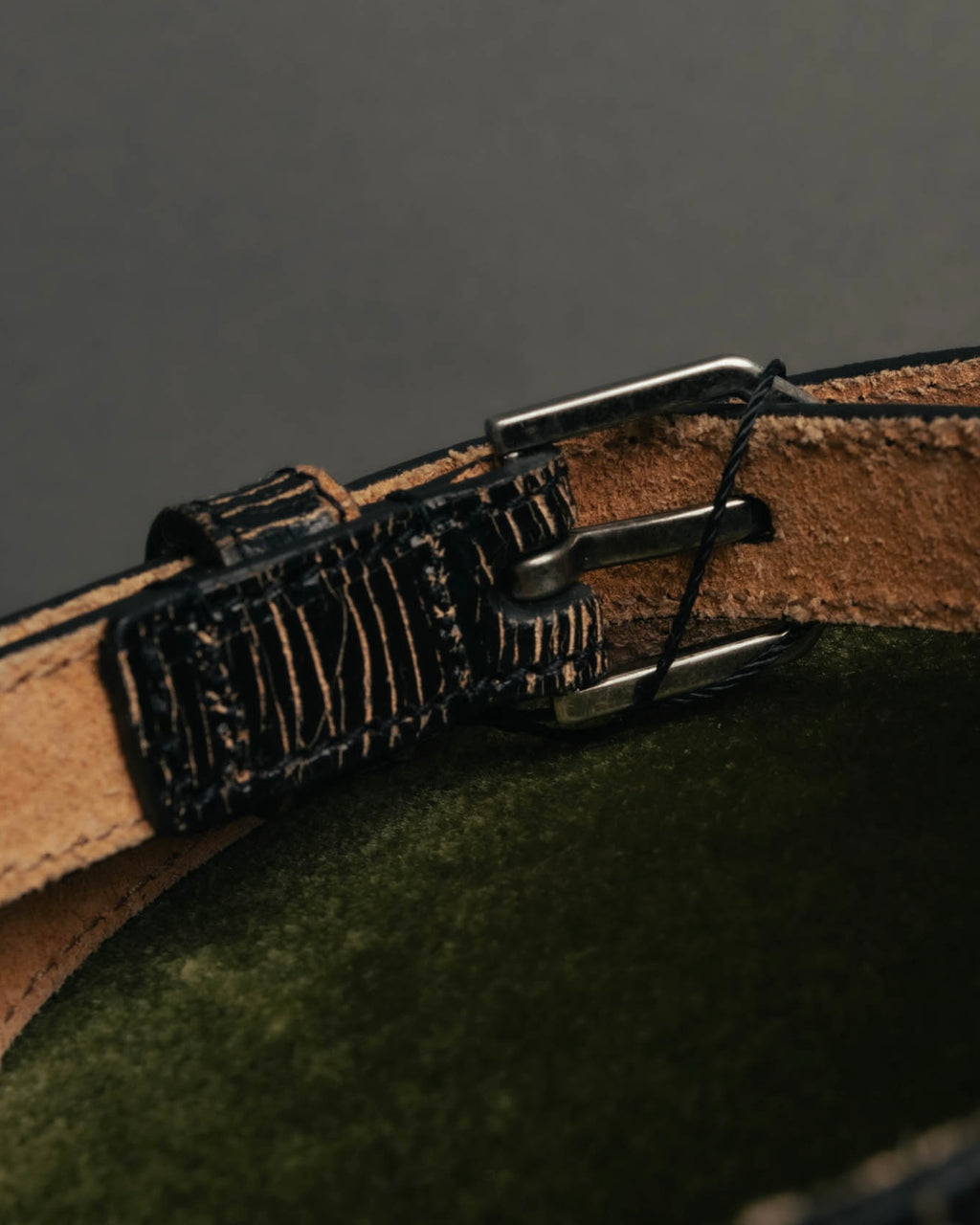 “SAINT LAURENT PARIS” 2010’s Lizard embossed narrow leather belt
