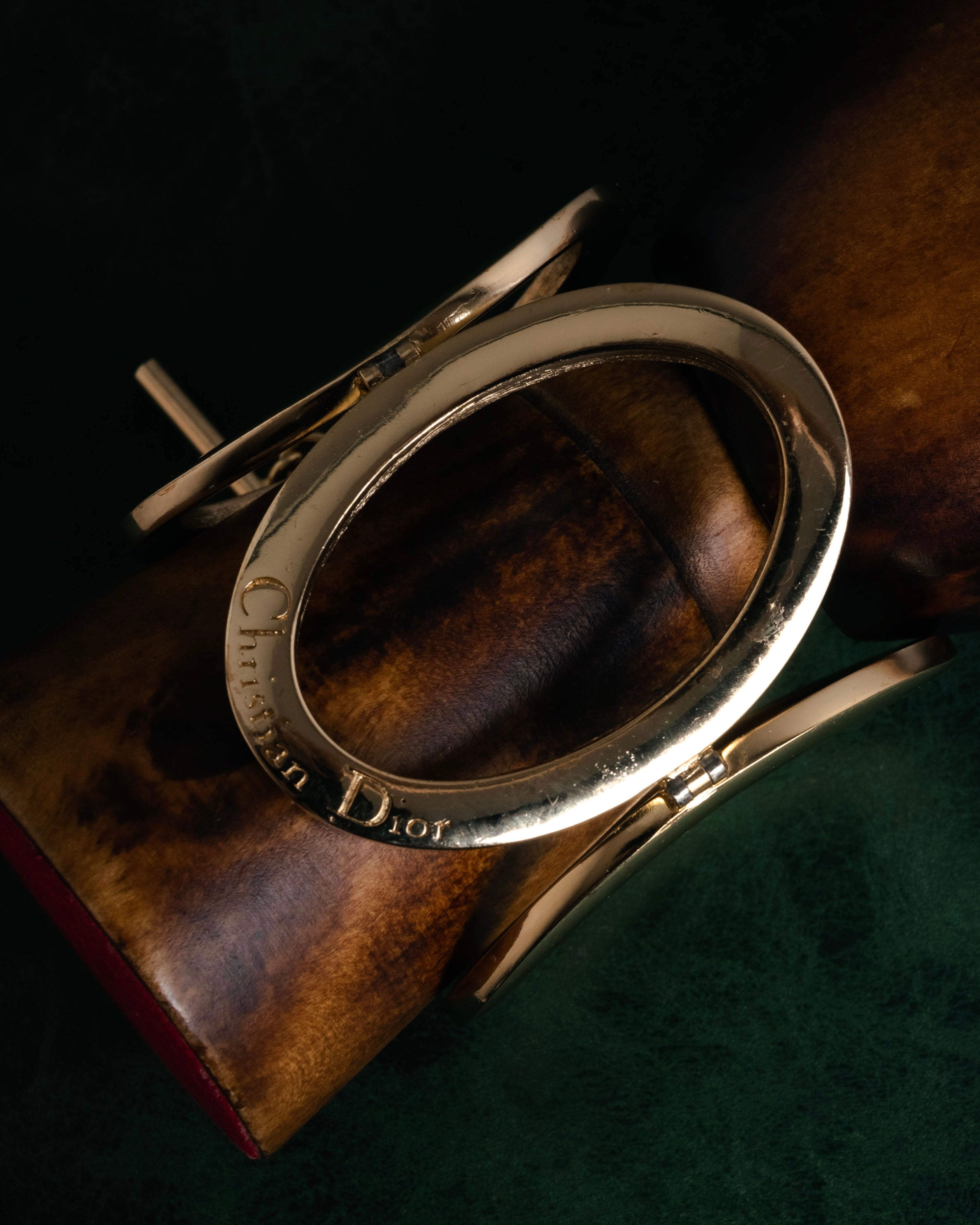 –SPECIAL– “Christian Dior” 90’s Sculptural oval link bracelet