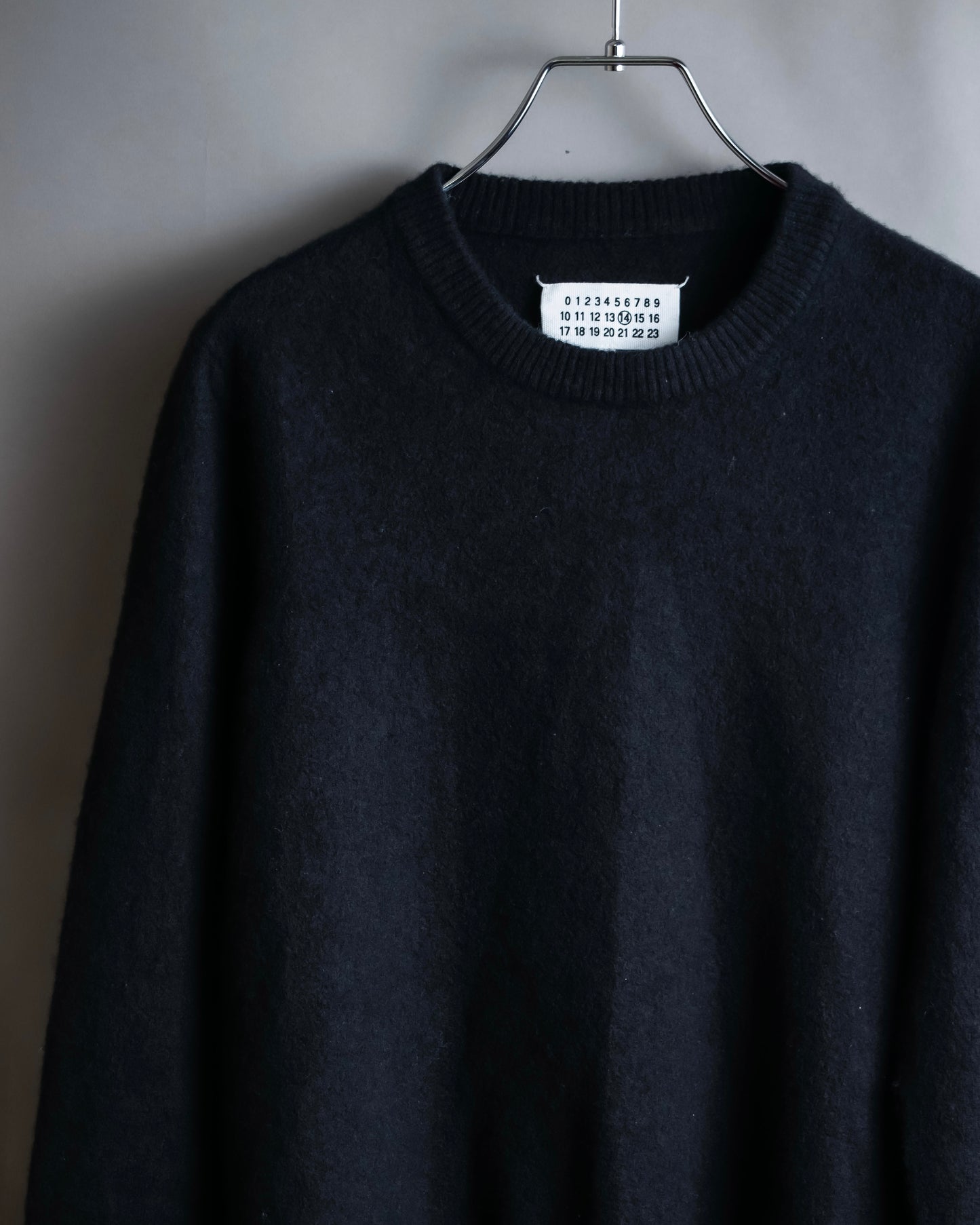 "MAISON MARGIELA" Leather elbow patch design wool knit