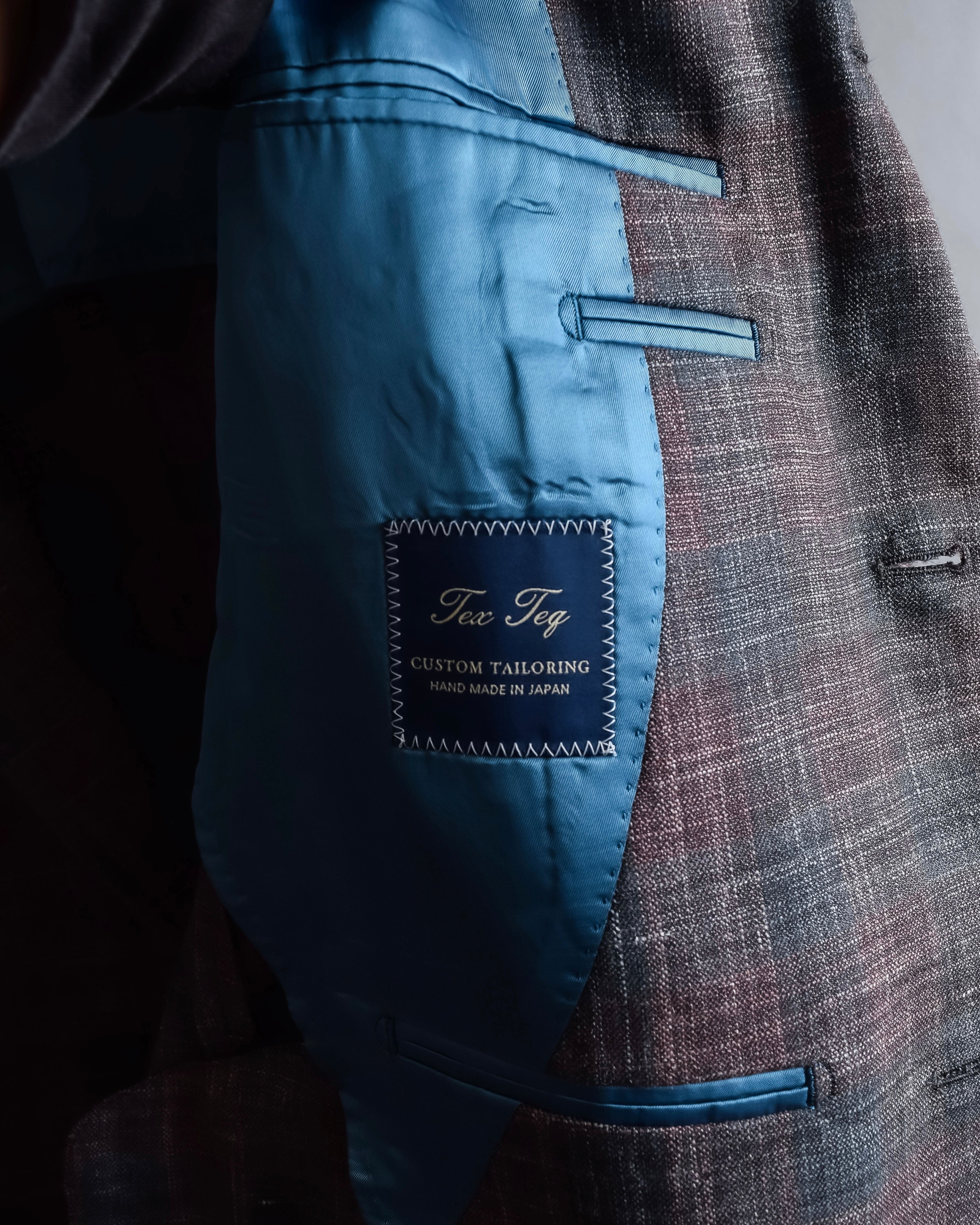 "Tex Teq" Gradient check pattern tailored jacket