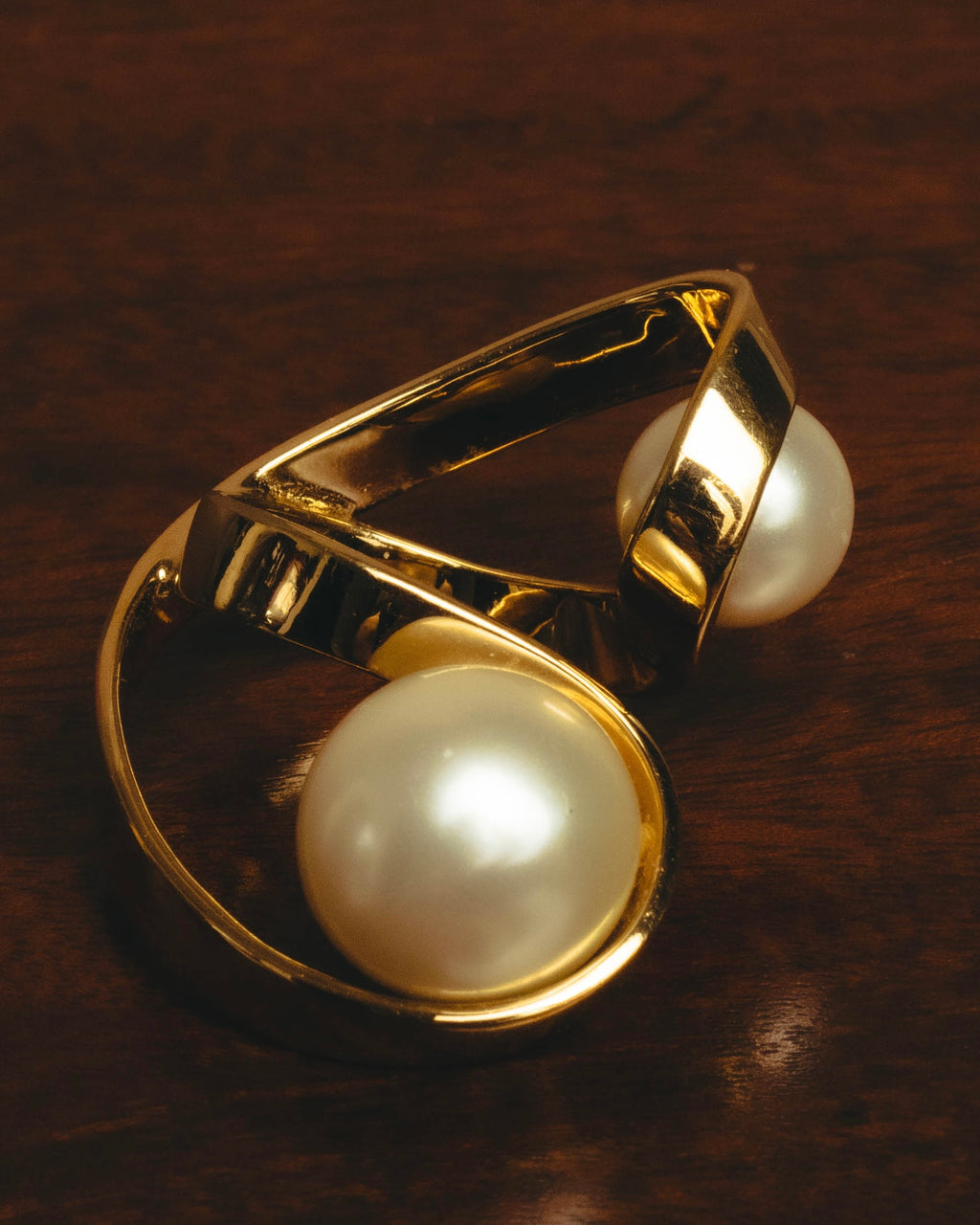 -SPECIAL- "Christian Dior” 2015-16 UltraDior sculpted double pearl ring