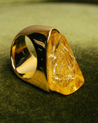 "Chloé" 2010's Amber resin statement ring
