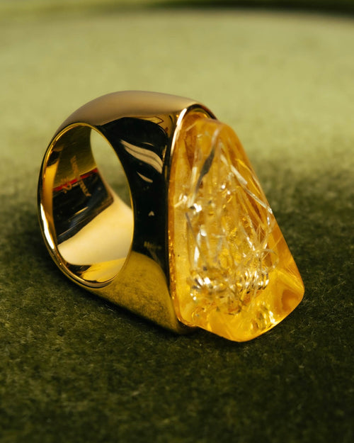 "Chloé" 2010's Amber resin statement ring