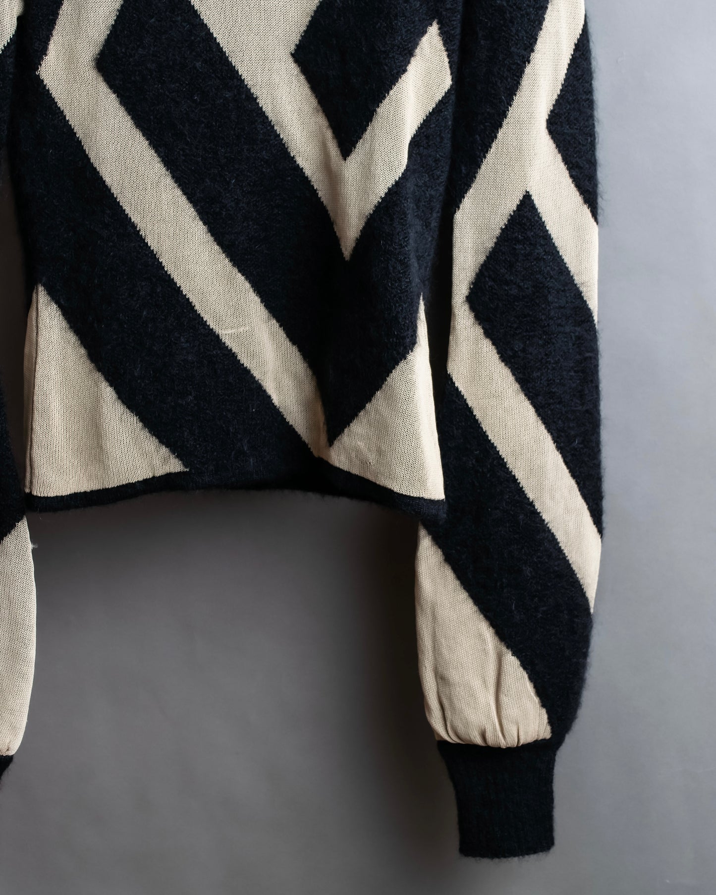 "BALMAIN" Geometric pattern turtleneck ribbed knit pullover