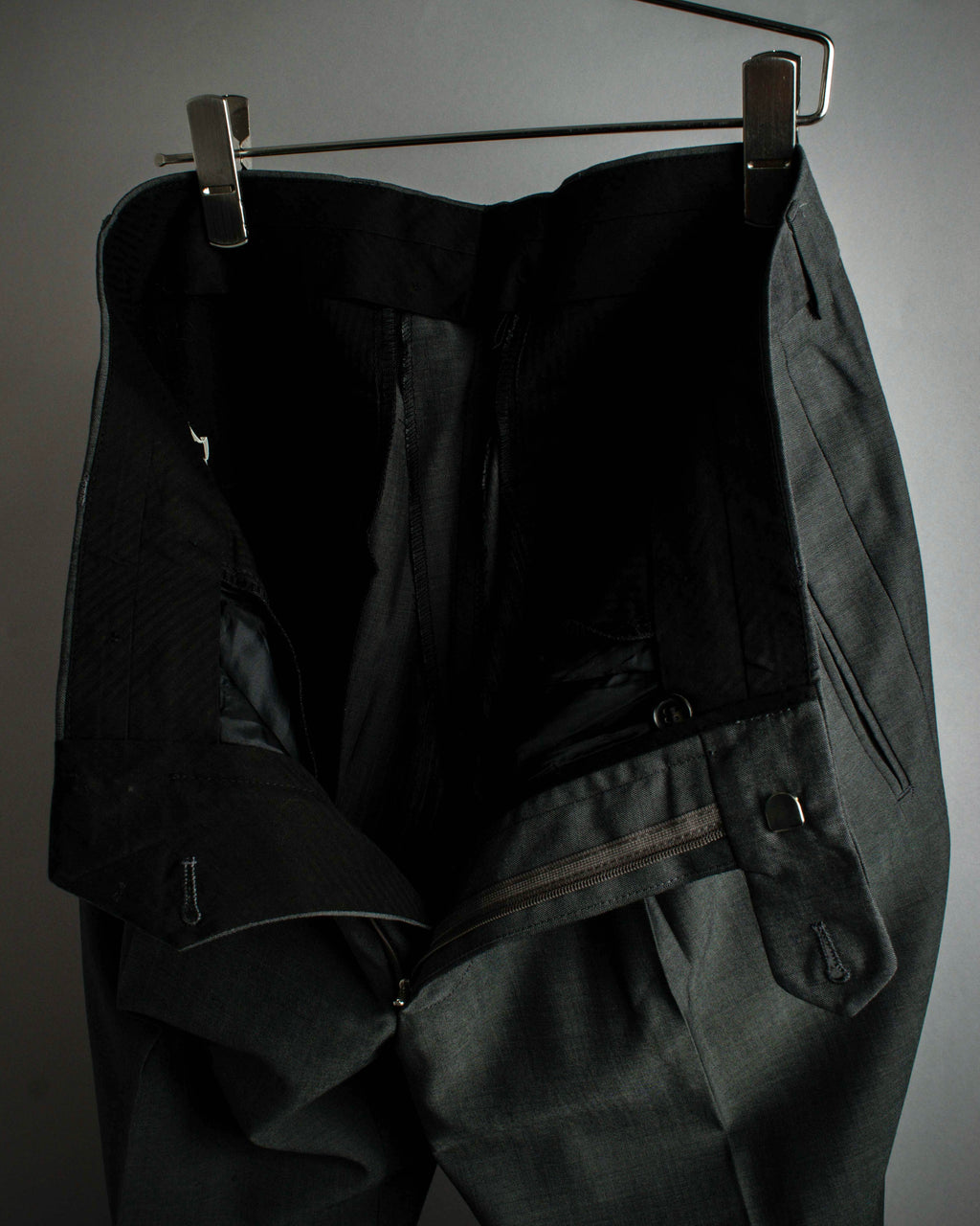 "HUGO BOSS" Fine-gauge wool khaki gray set up