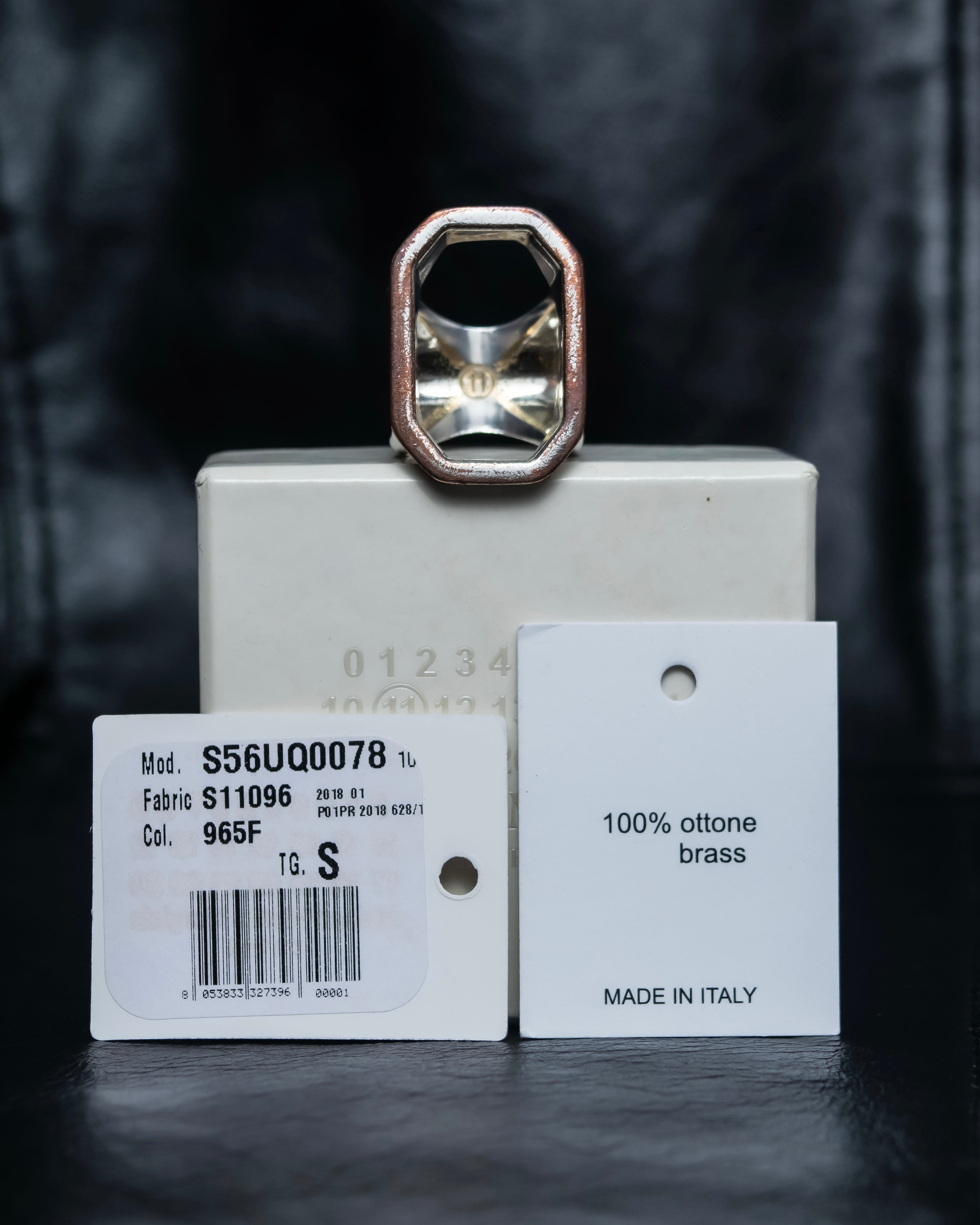 "Maison Margiela" octagon designed 2-way ring