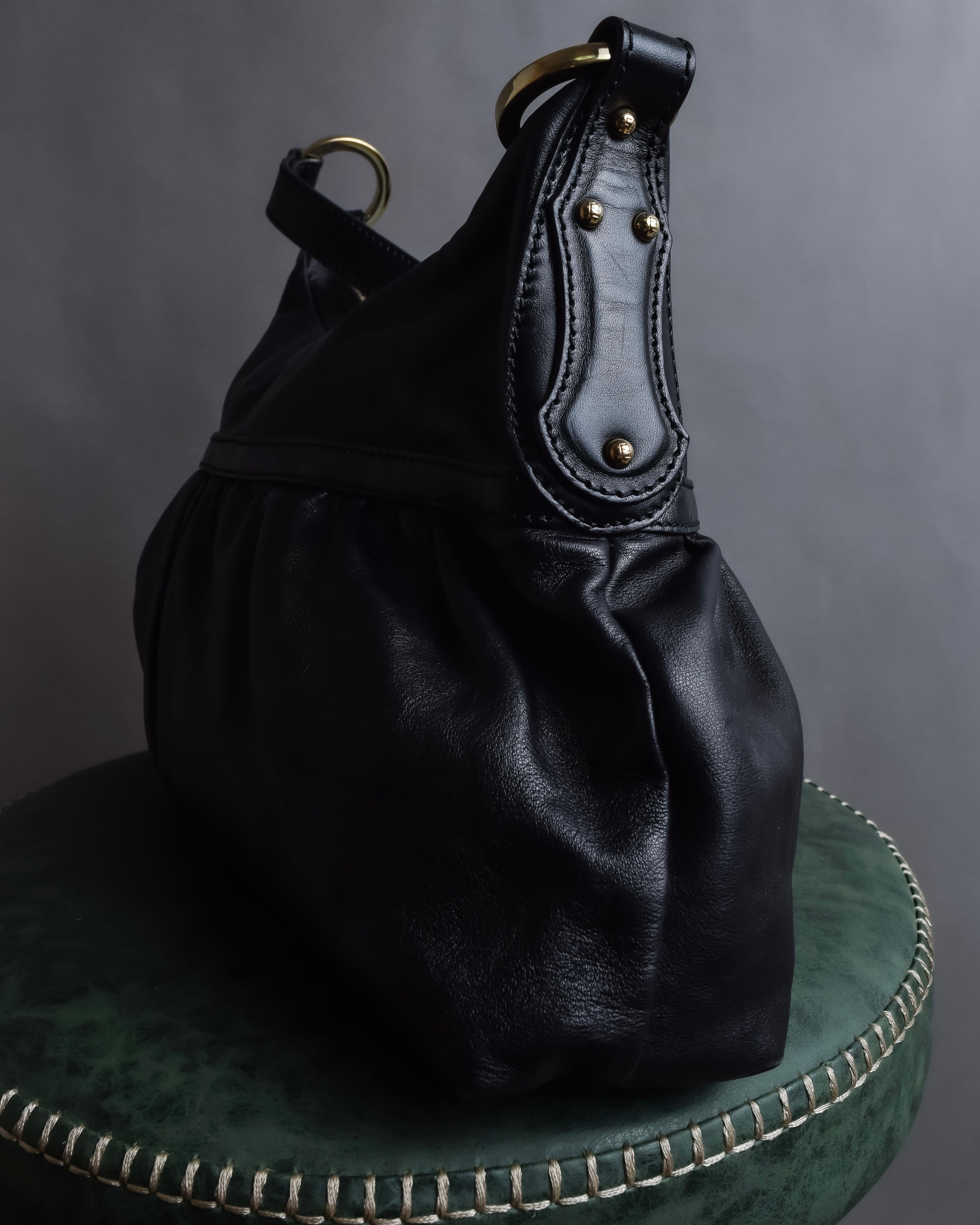 "FENDI" Gold metal gatherd design leather one-shoulder bag