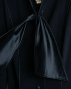 "HERMES" Ribbon scarf detail shaped coat