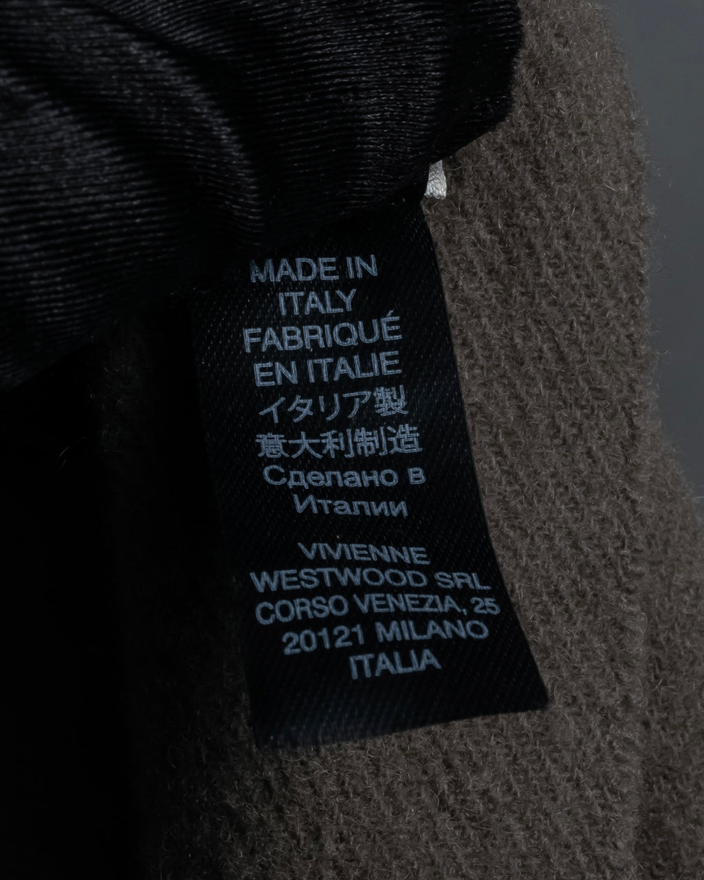 "Vivienne Westwood" Logo engraved wool long muffler
