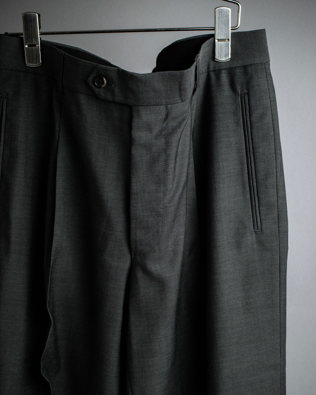 "HUGO BOSS" Fine-gauge wool khaki gray set up