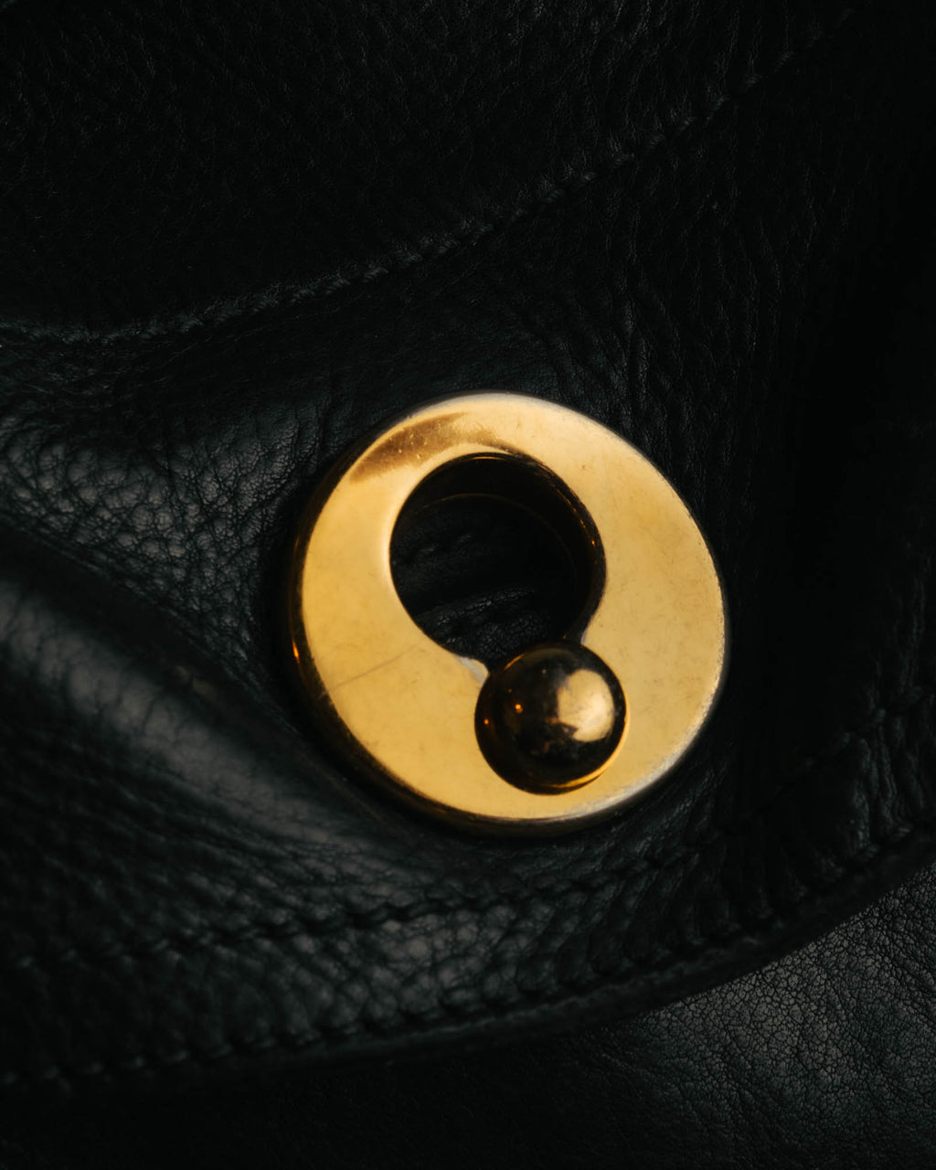 -SPECIAL- “YVES SAINT LAURENT rive gauche”
2008-2012 Muse two leather shoulder bag