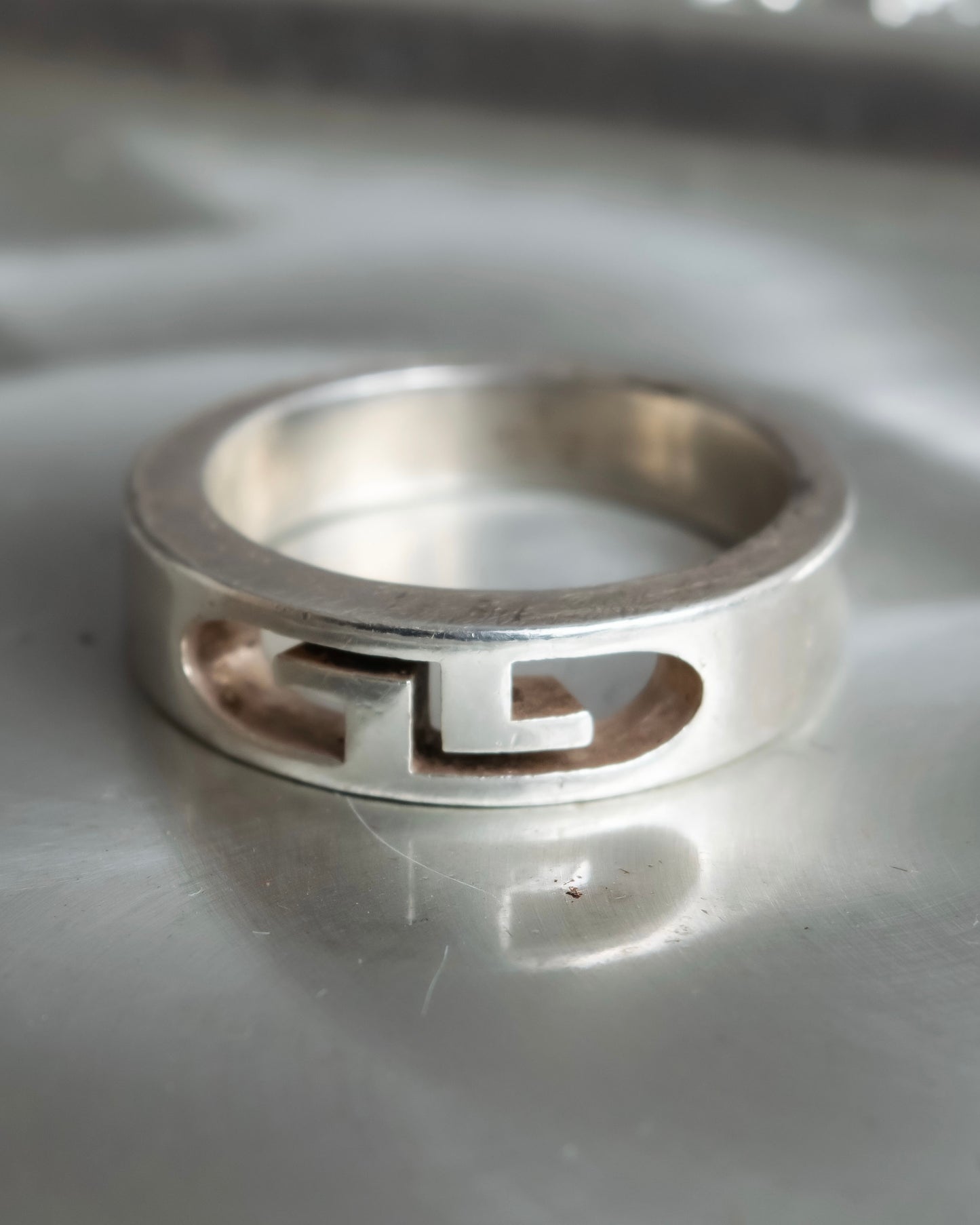 "GUCCI" Hollow GG design sterling silver ring