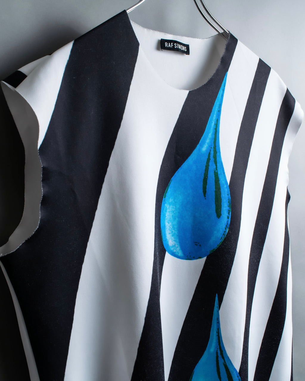 "RAF SIMONS" 14ss Neoprene graphic sleeveless T-shirt