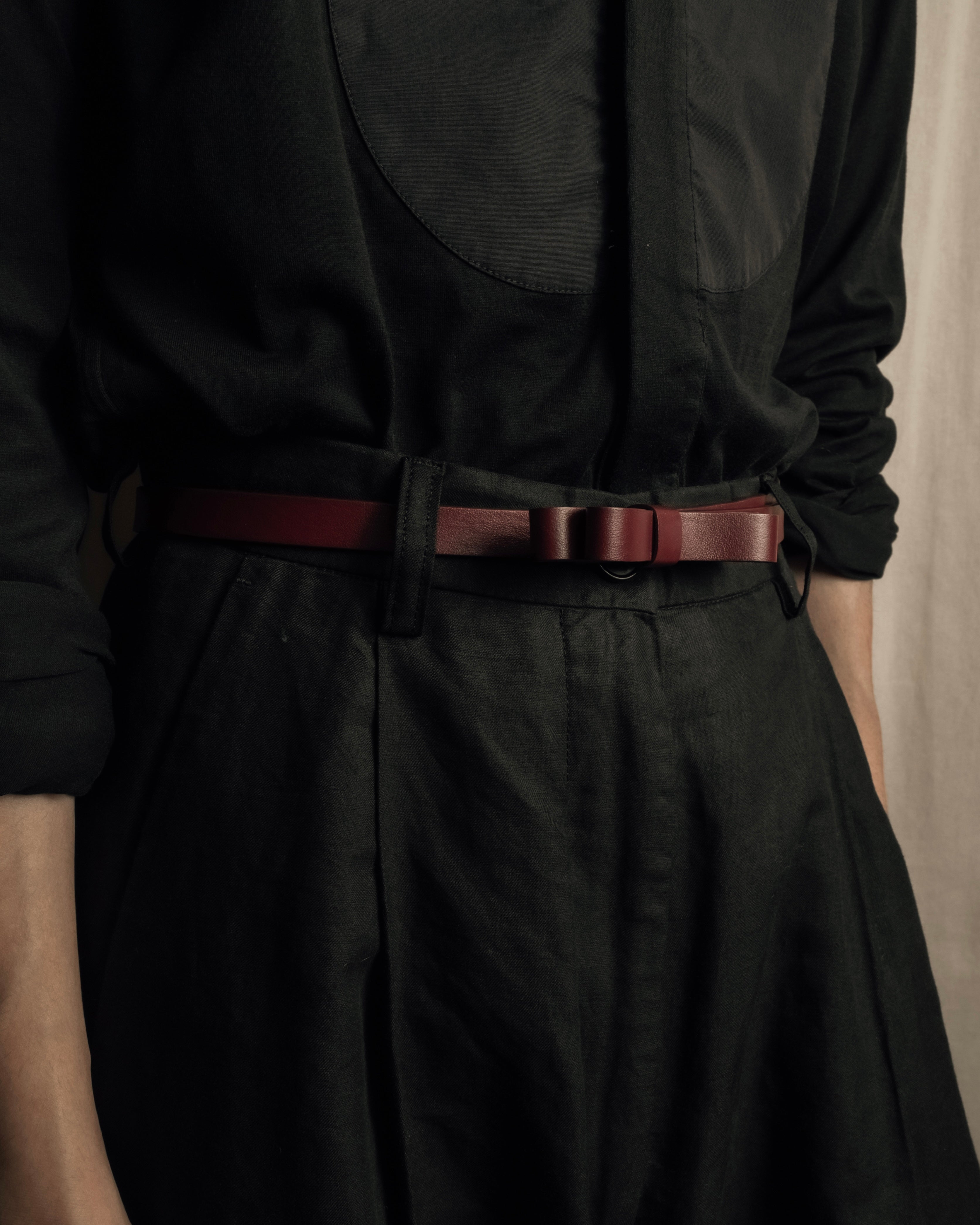 "RED VALENTINO" Bow motif Rosso color leather narrow belt