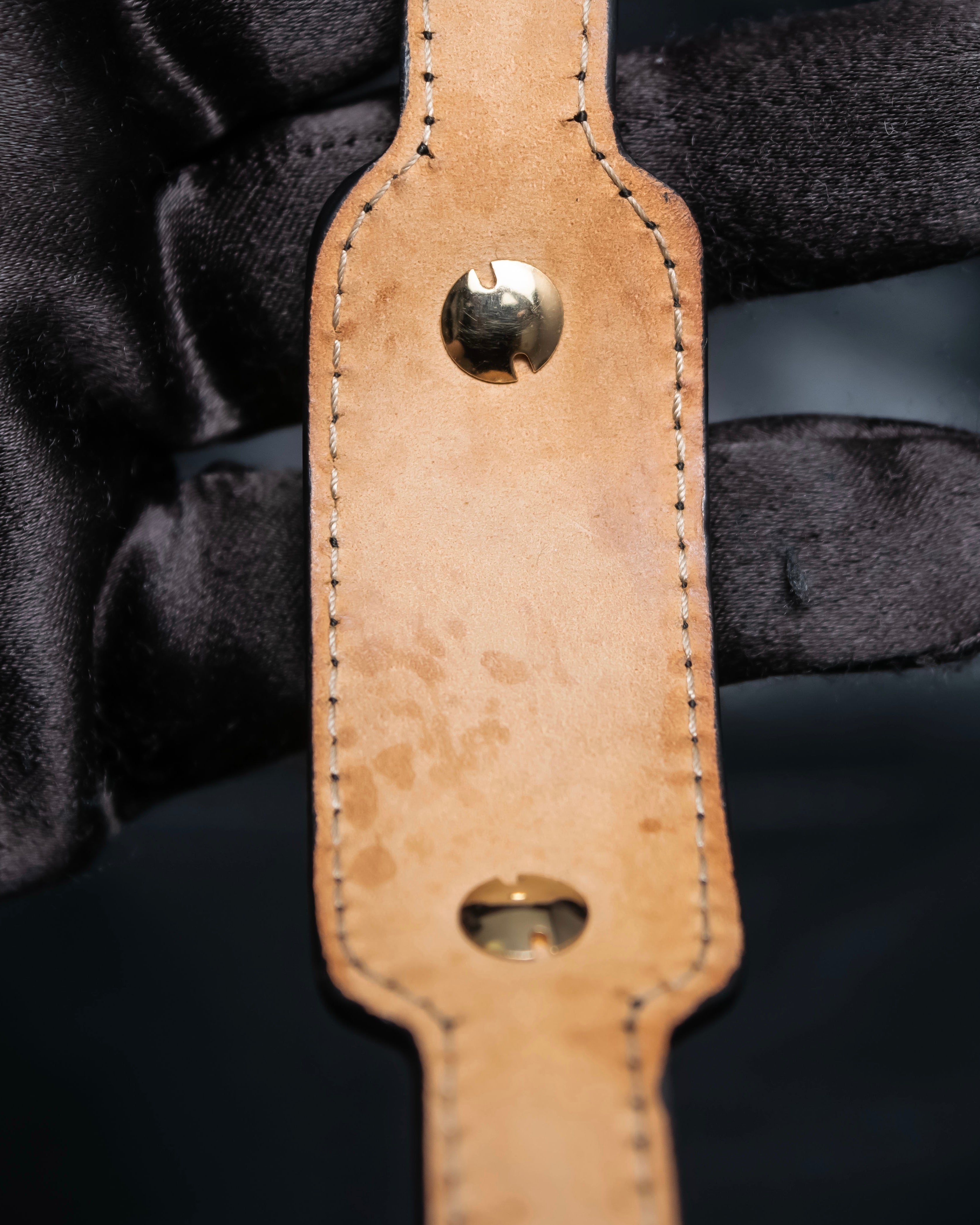 "BALENCIAGA" 3 layer  buckle design leather bracelet