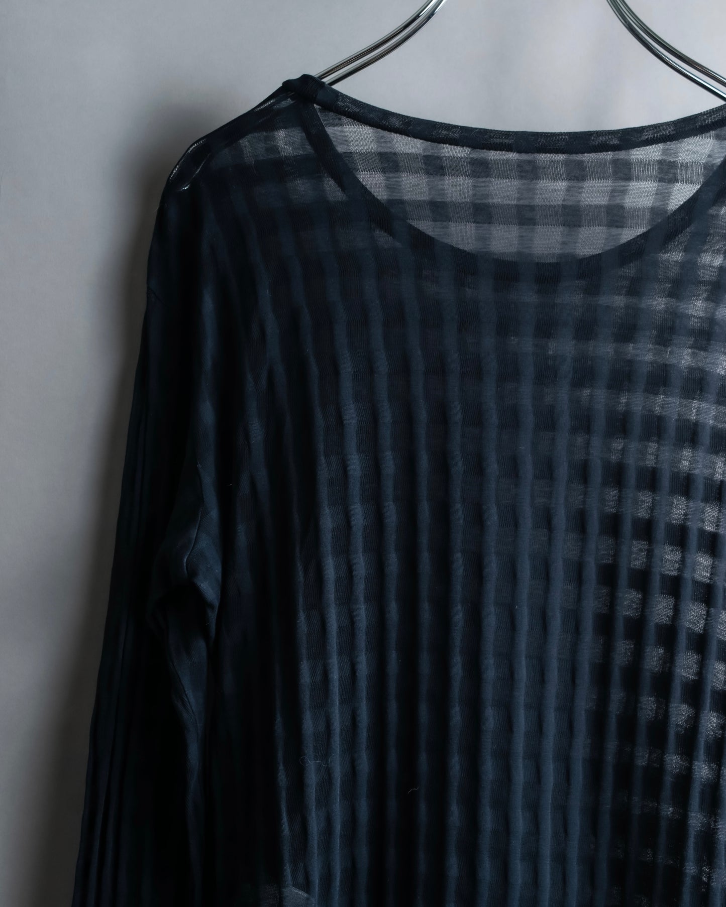 "ISSEY MIYAKE" Checkered see through pullover