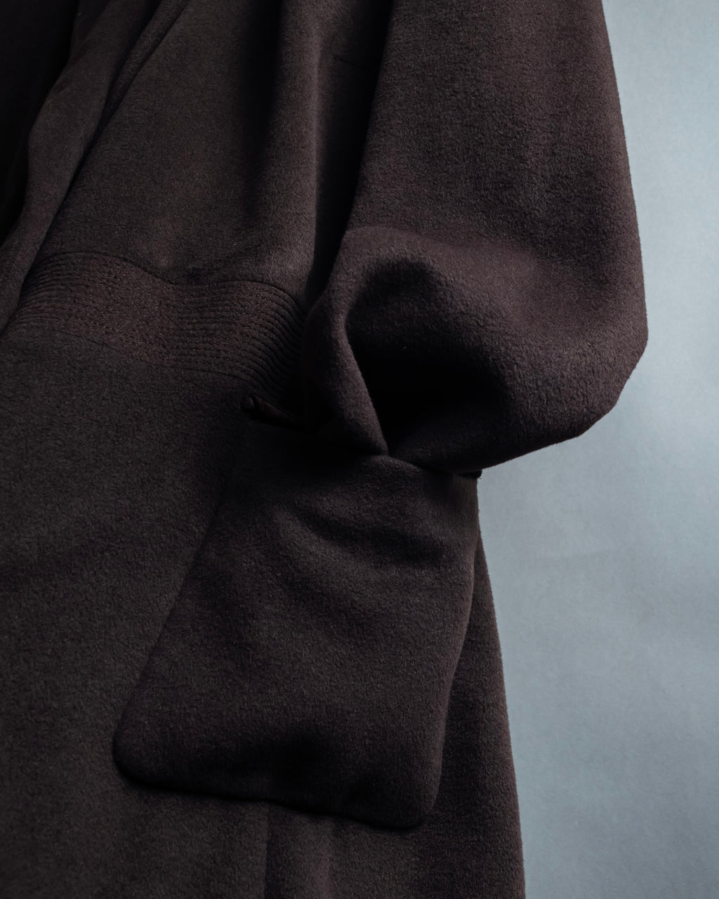 "VALENTINO" Shaped silhouette mocha brown chester coat