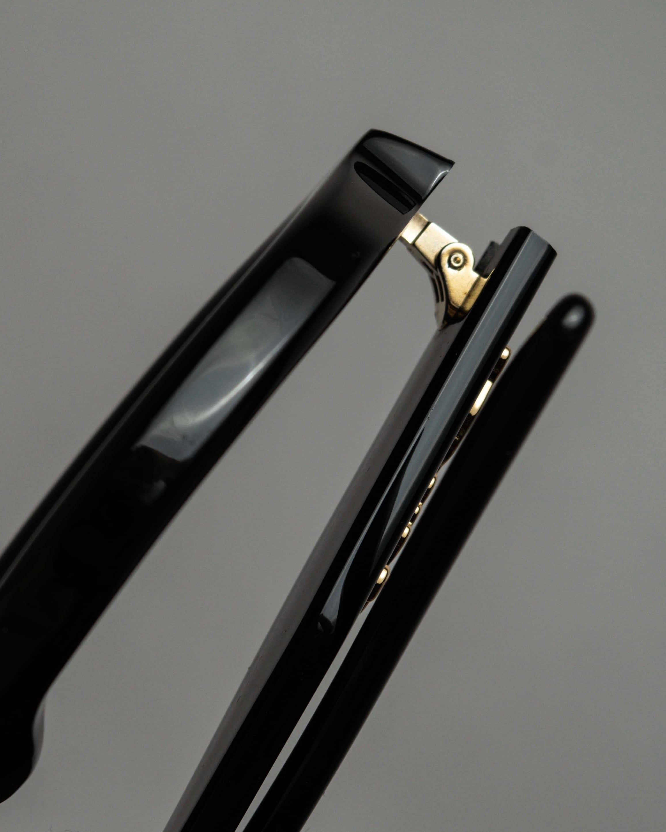 "LOEWE" Thick rim oval frame sunglasses