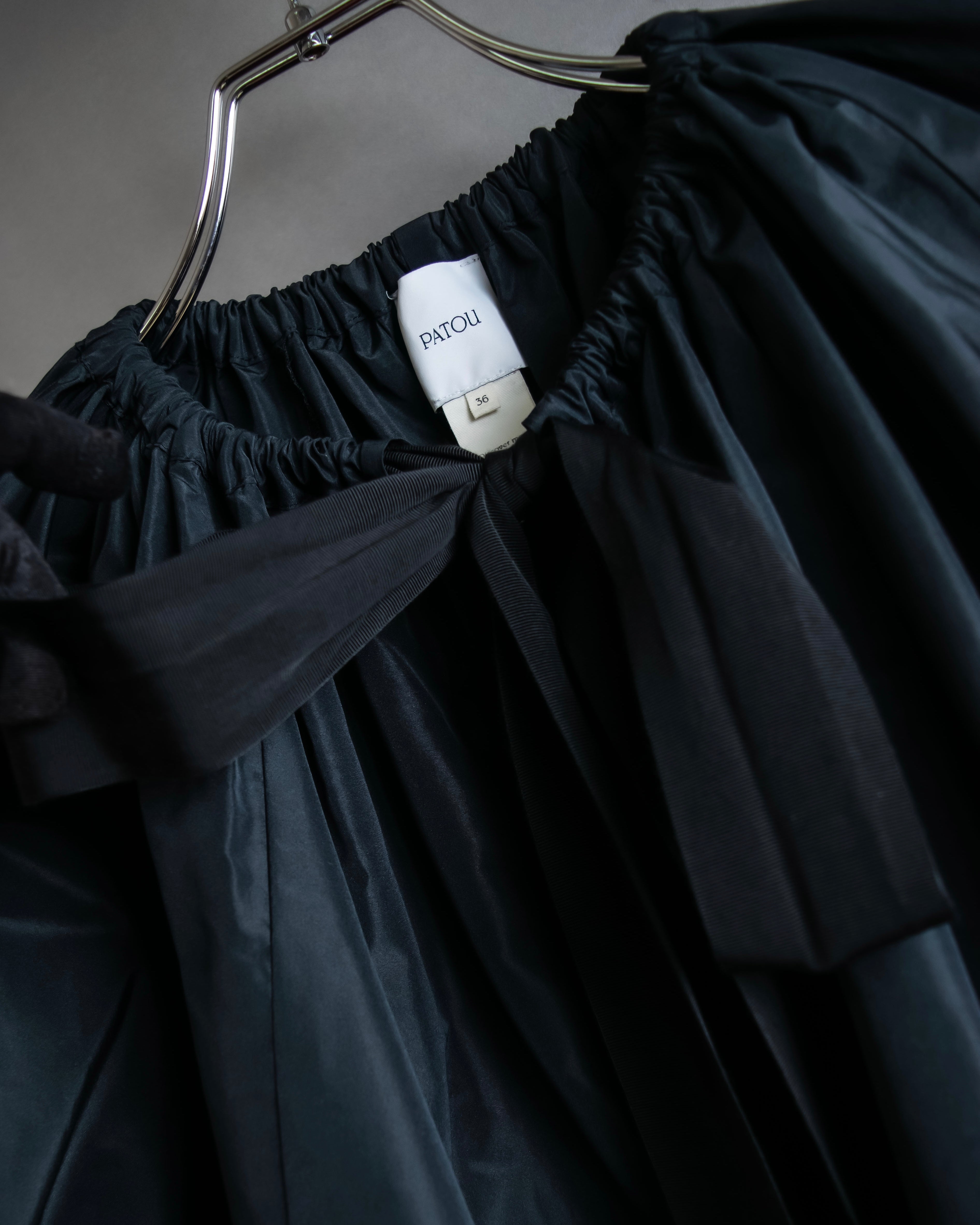 "PATOU" Ribbon shirring design poncho dress