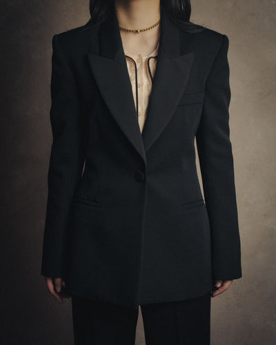 –SPECIAL– “VALENTINO” 2020’s Sculpted peak lapel jacket