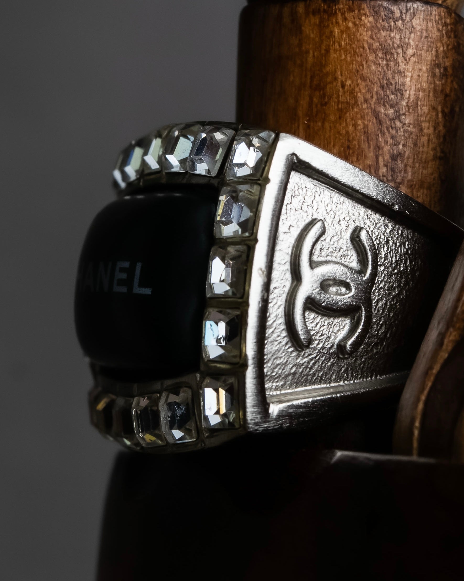 "CHANEL" 00AW Karl Lagerfeld period clear stone design logo engraved ring