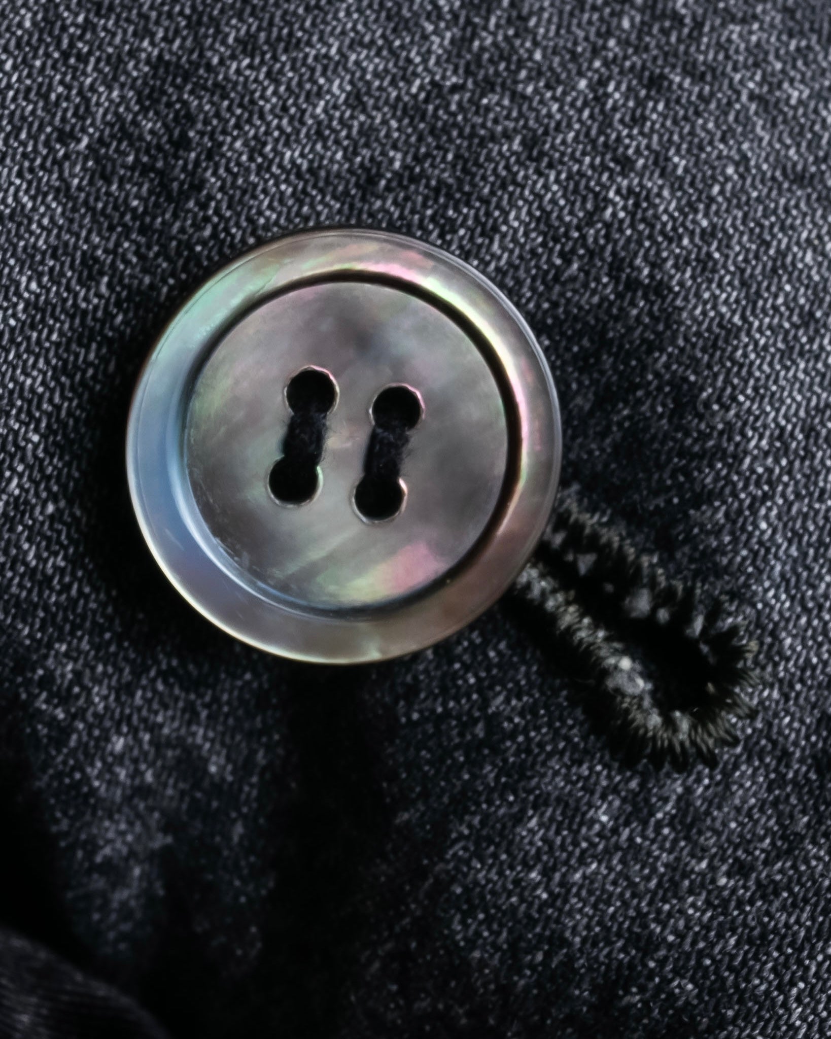 "tricot COMME des GARCONS" 
Double-breasted reversible fur tailored coat