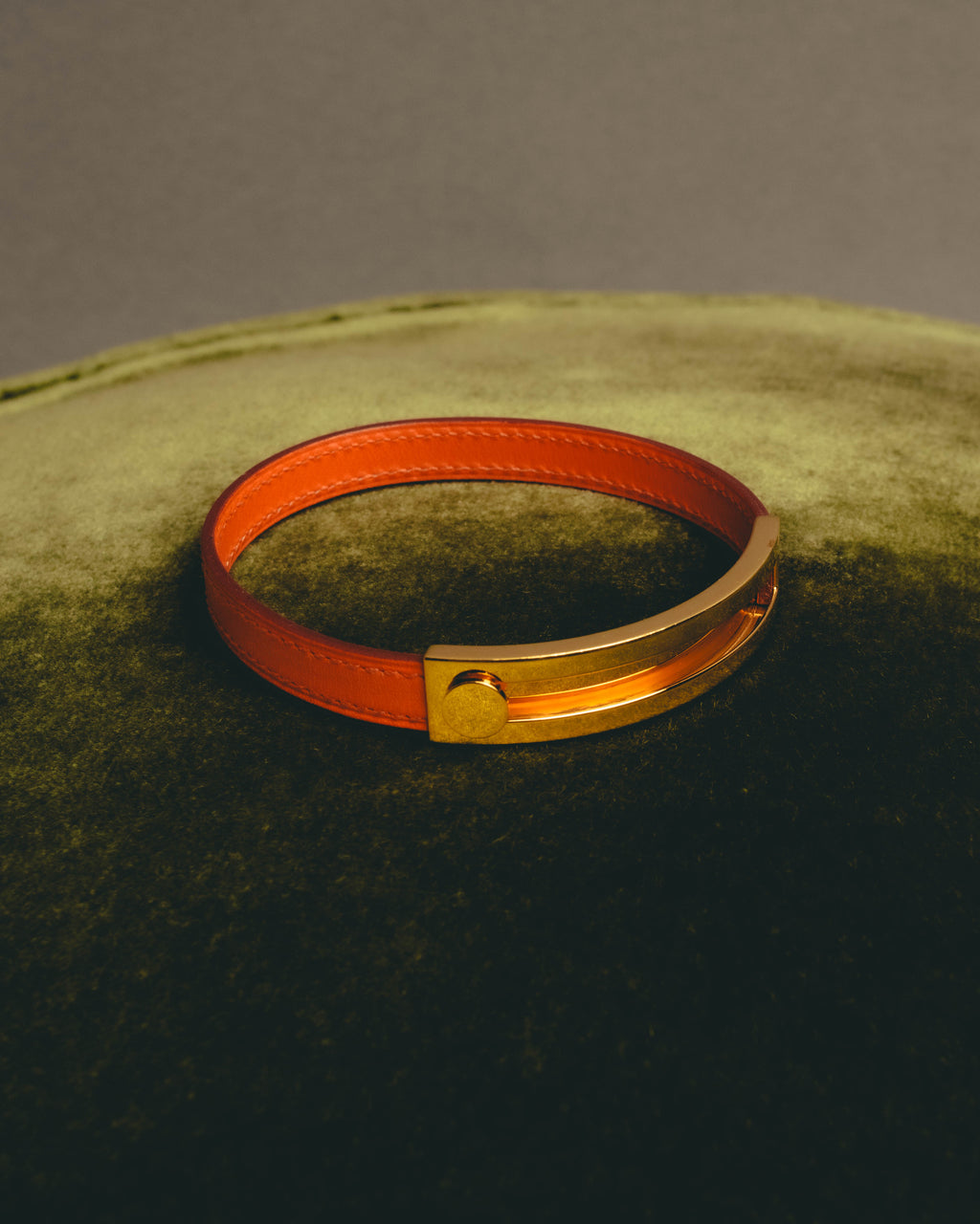 "Hermès" 00's Vibrant orange leather bracelet