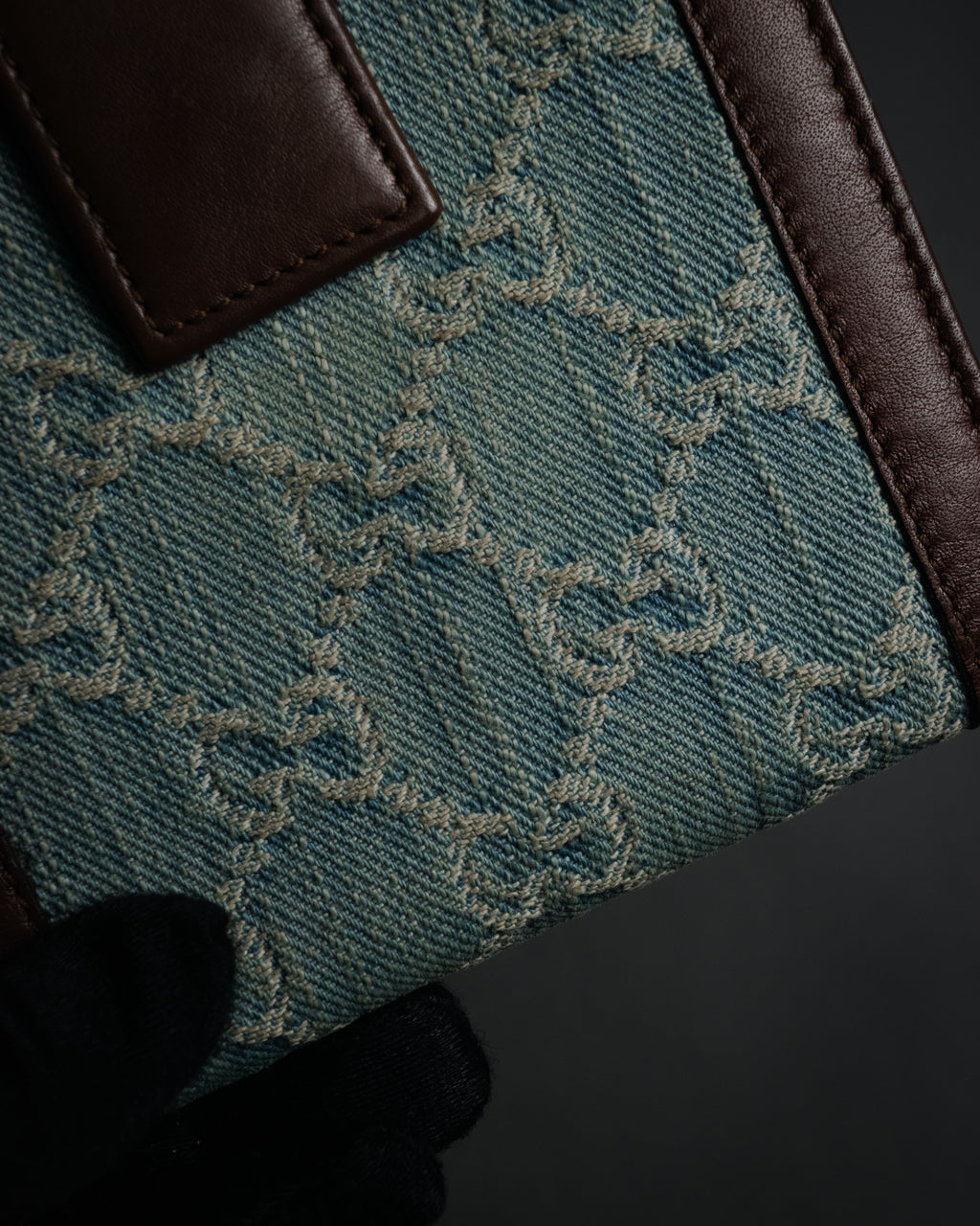 “GUCCI” 00’s GG denim script logo wallet