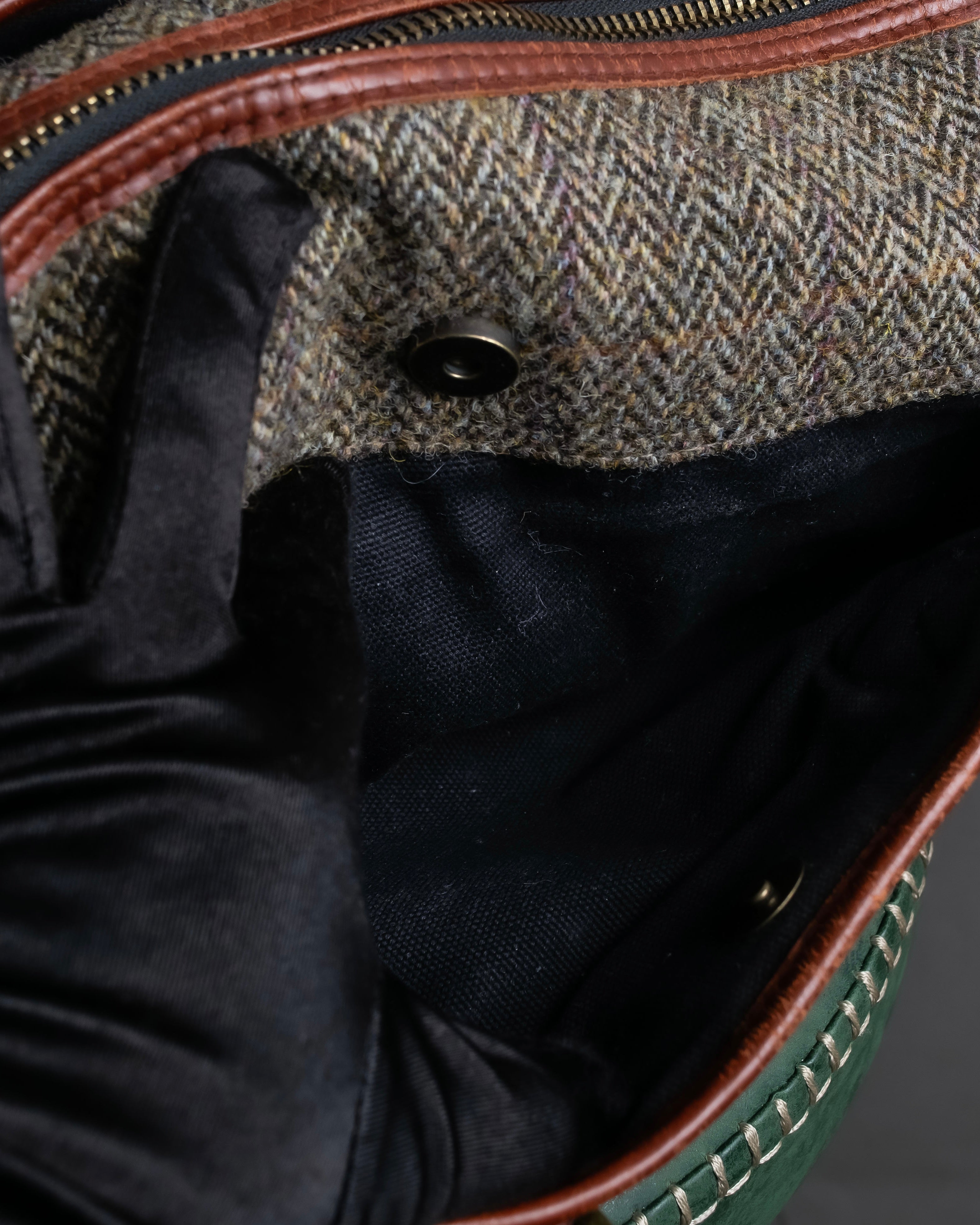 "Harris Tweed" Herringbone wave boston bag