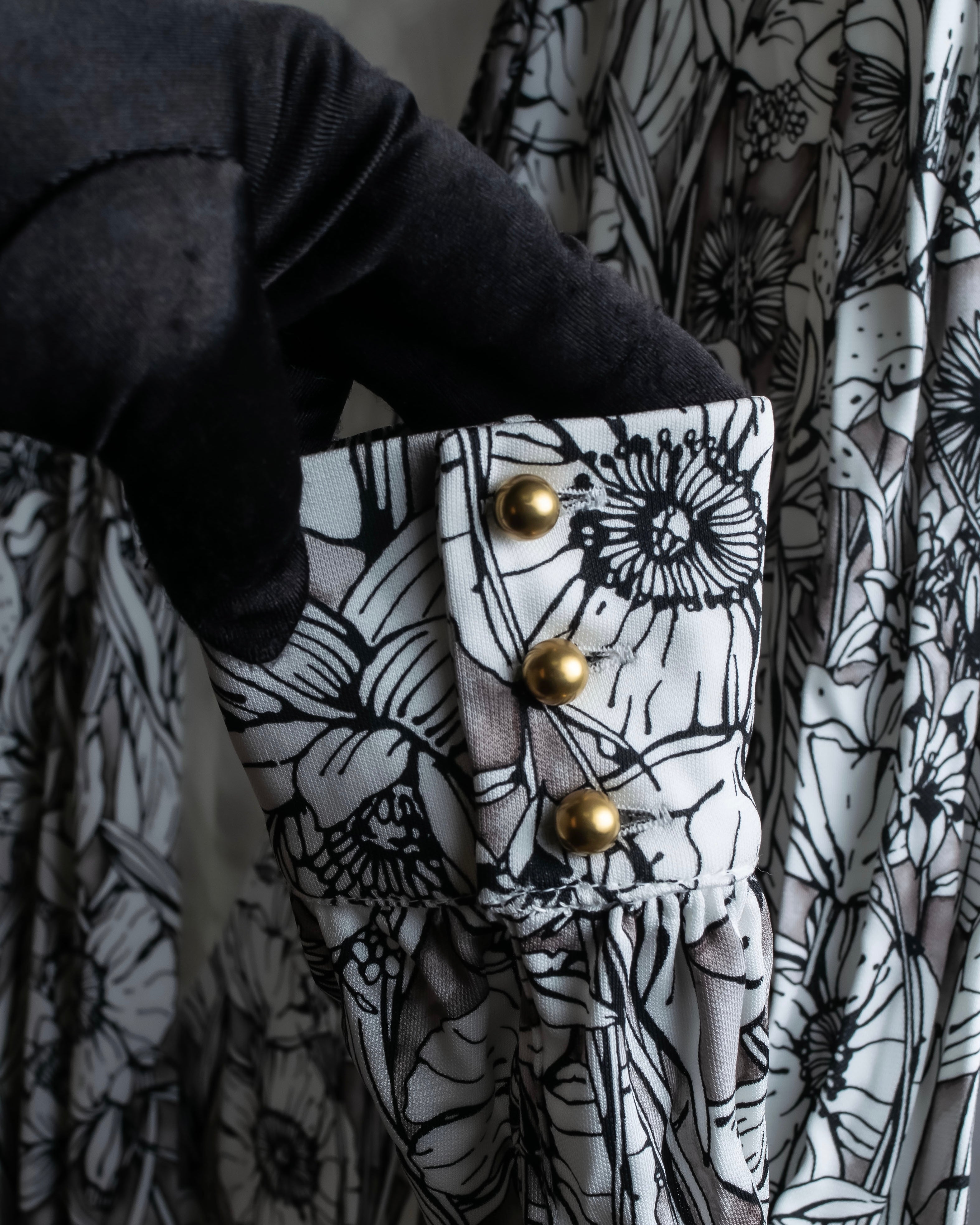 "GUCCI" Monotone floral print wrap dress